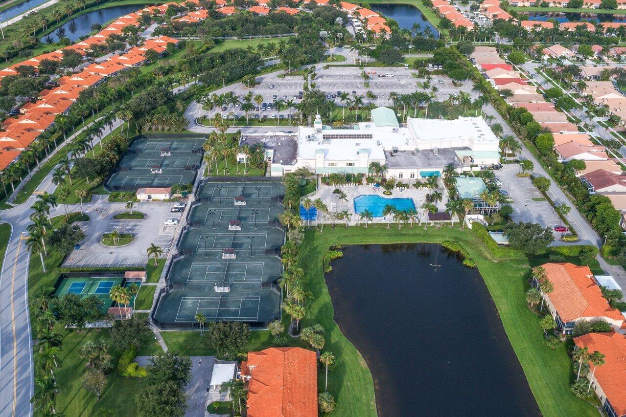 PALM ISLES - Residential