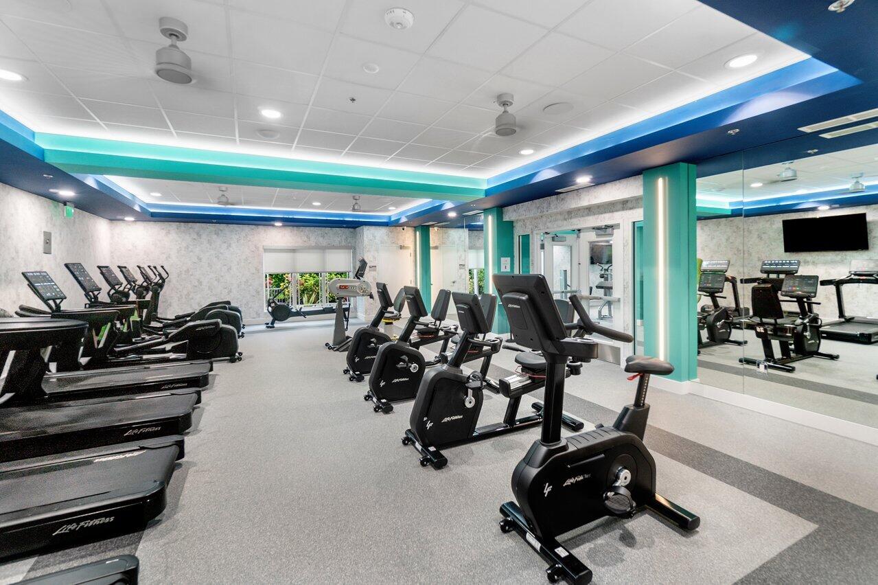 PALM ISLES - Residential