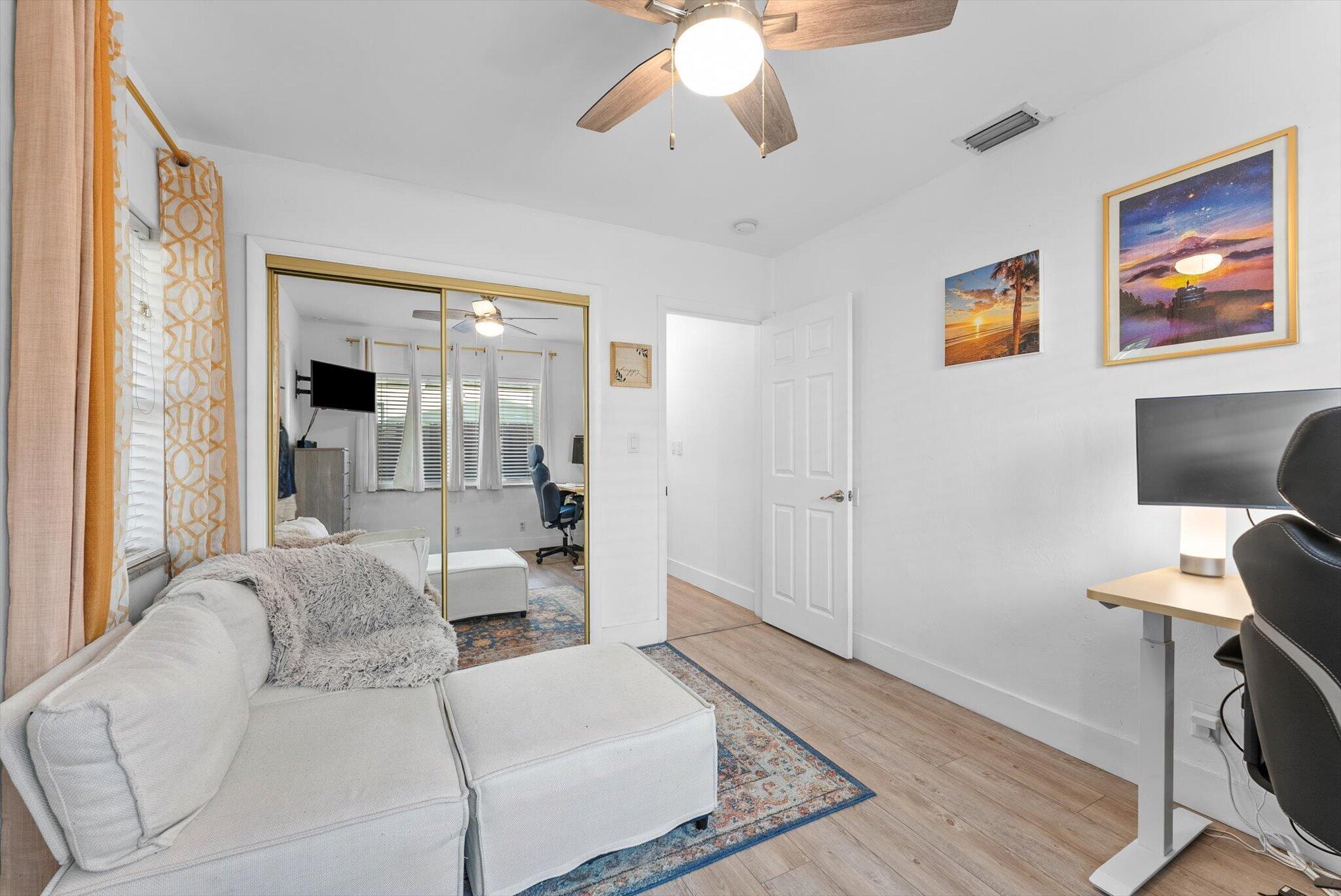 RESUB OF POR OF NORFOLK GARDENS - Residential