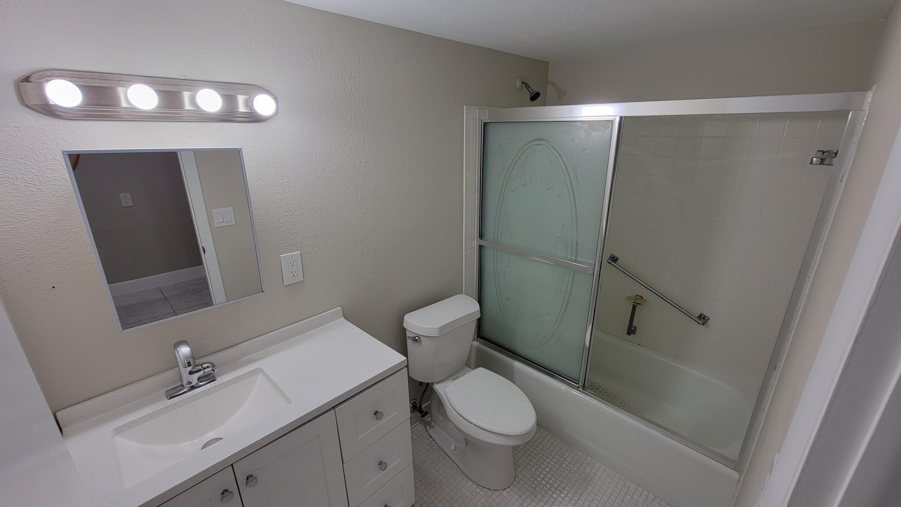 MARINER IV CONDO - Residential Lease