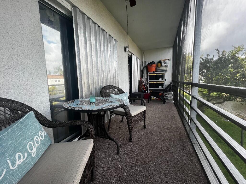 MARINER IV CONDO - Residential Lease