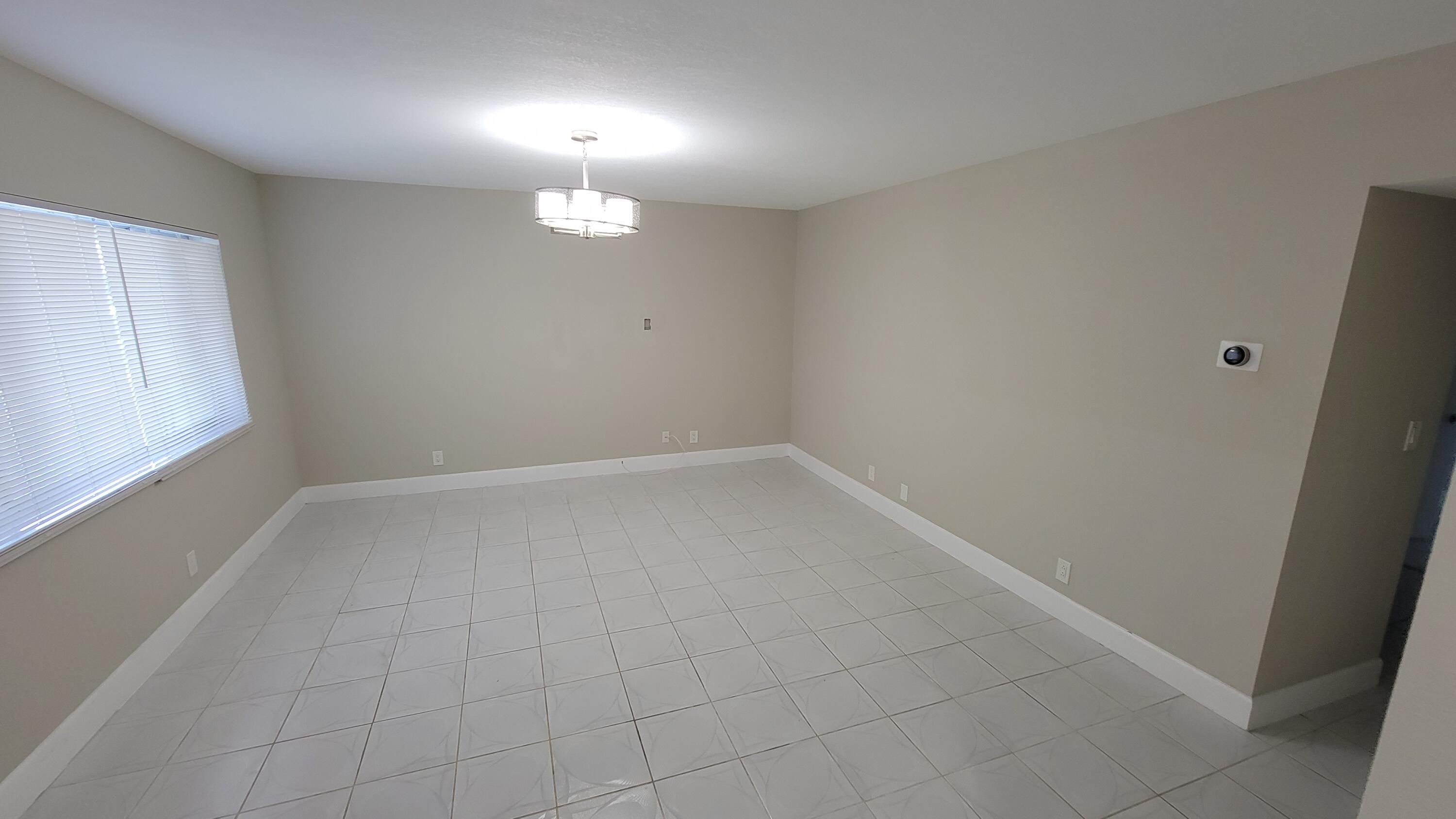 MARINER IV CONDO - Residential Lease
