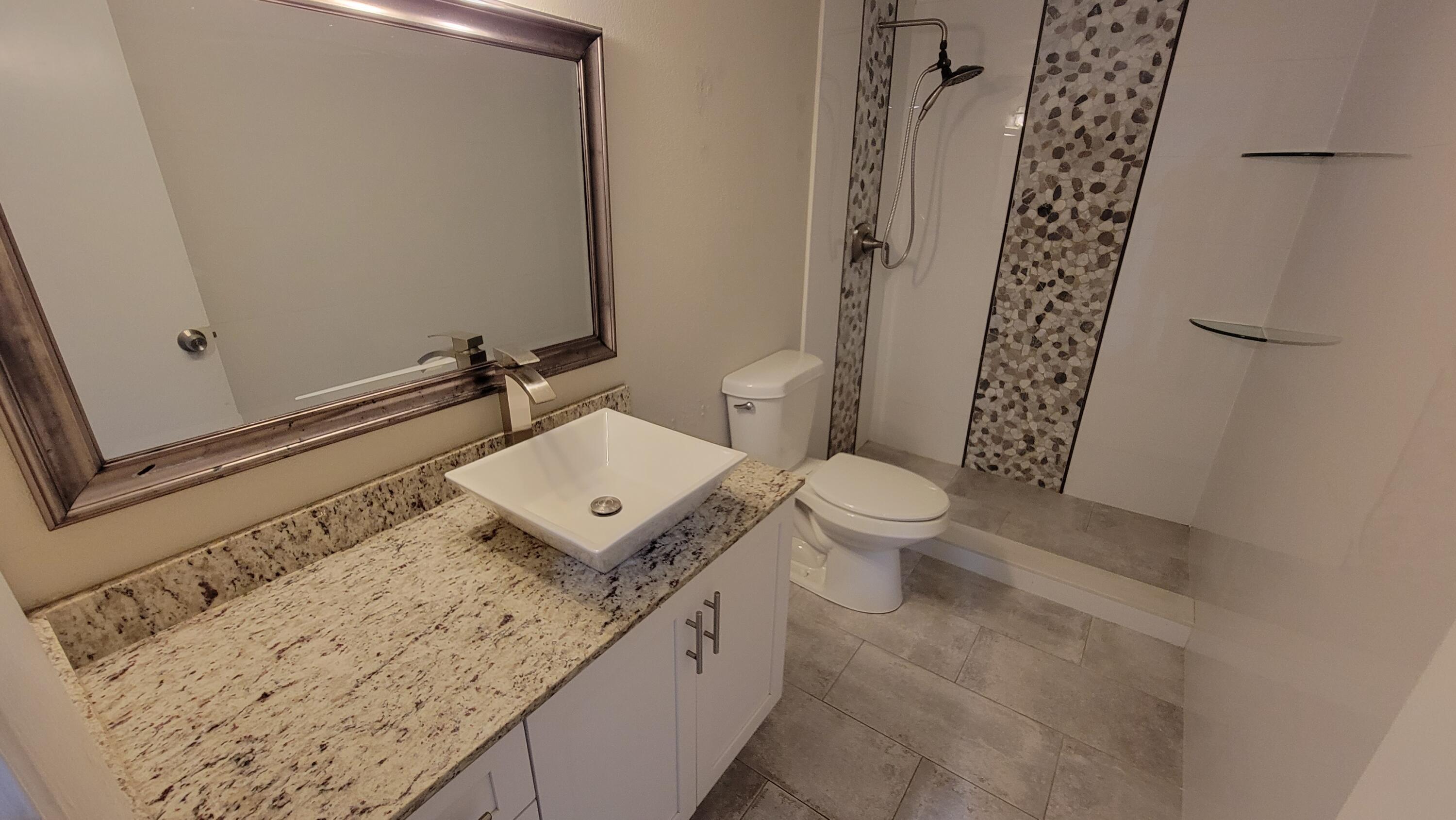 MARINER IV CONDO - Residential Lease