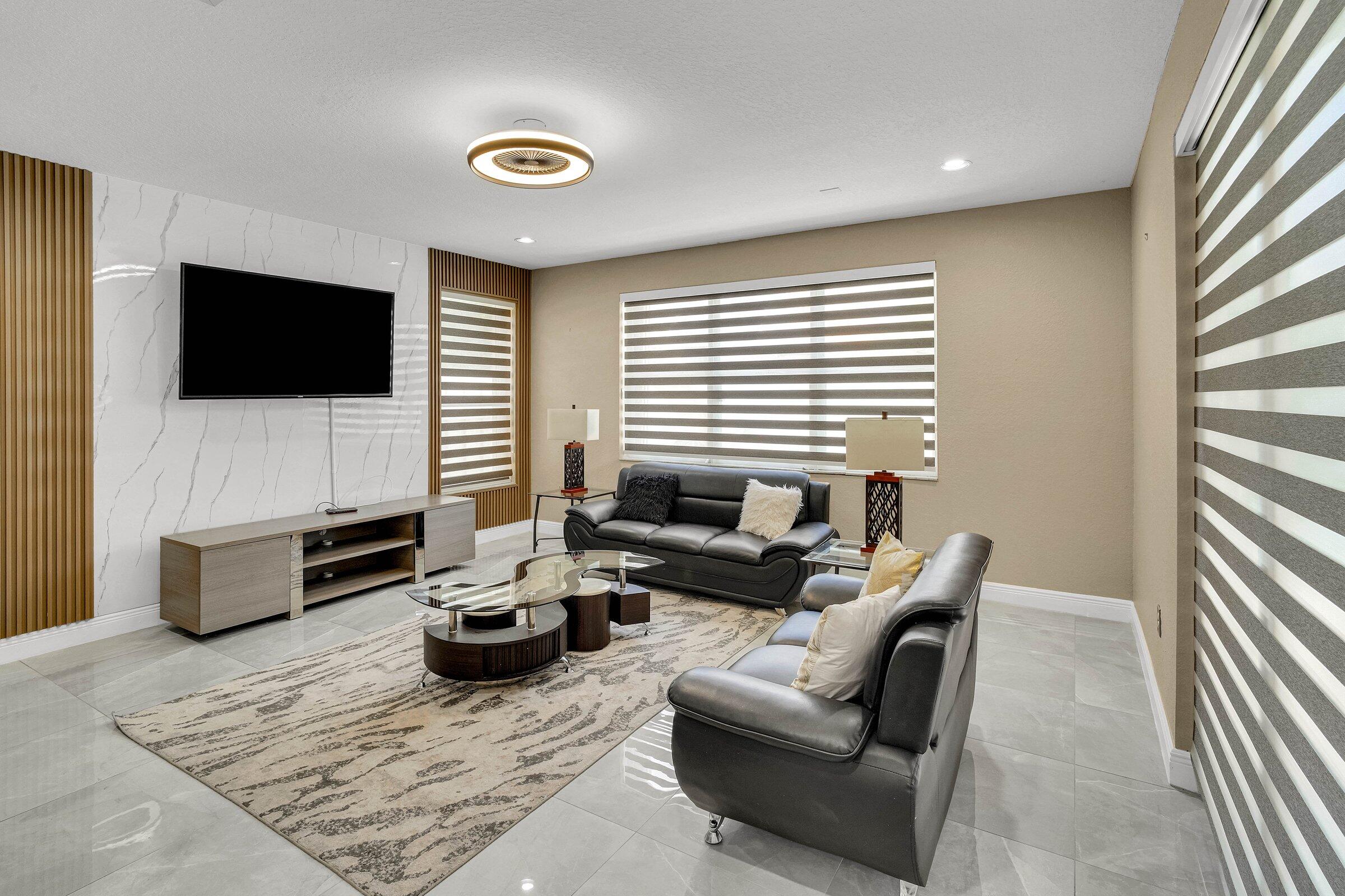SILVER SHORES (PARCELS H THRU I) - Residential