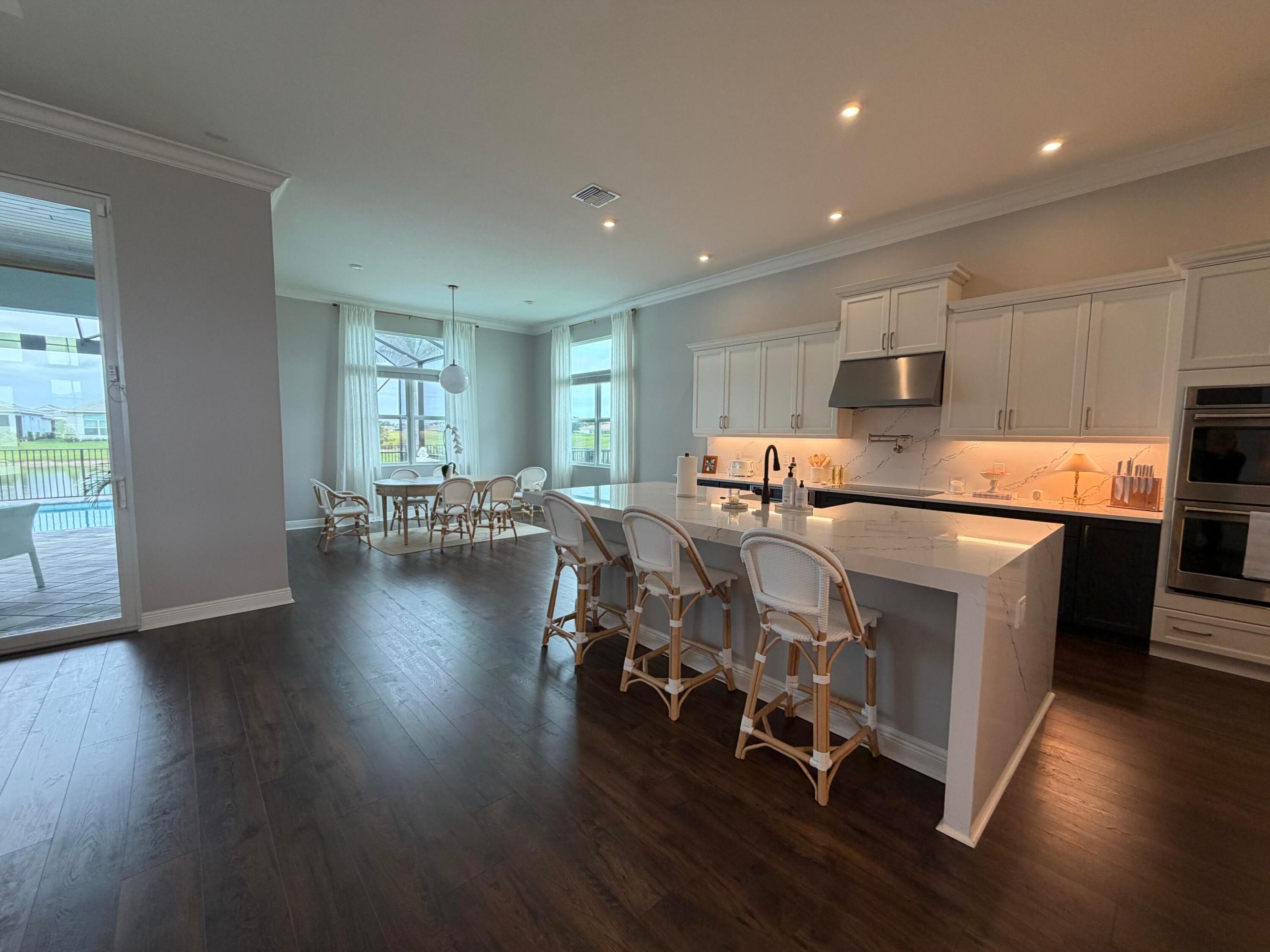 VERANO SOUTH PUD 1 - POD D - PLAT NO. 4 - Residential Lease