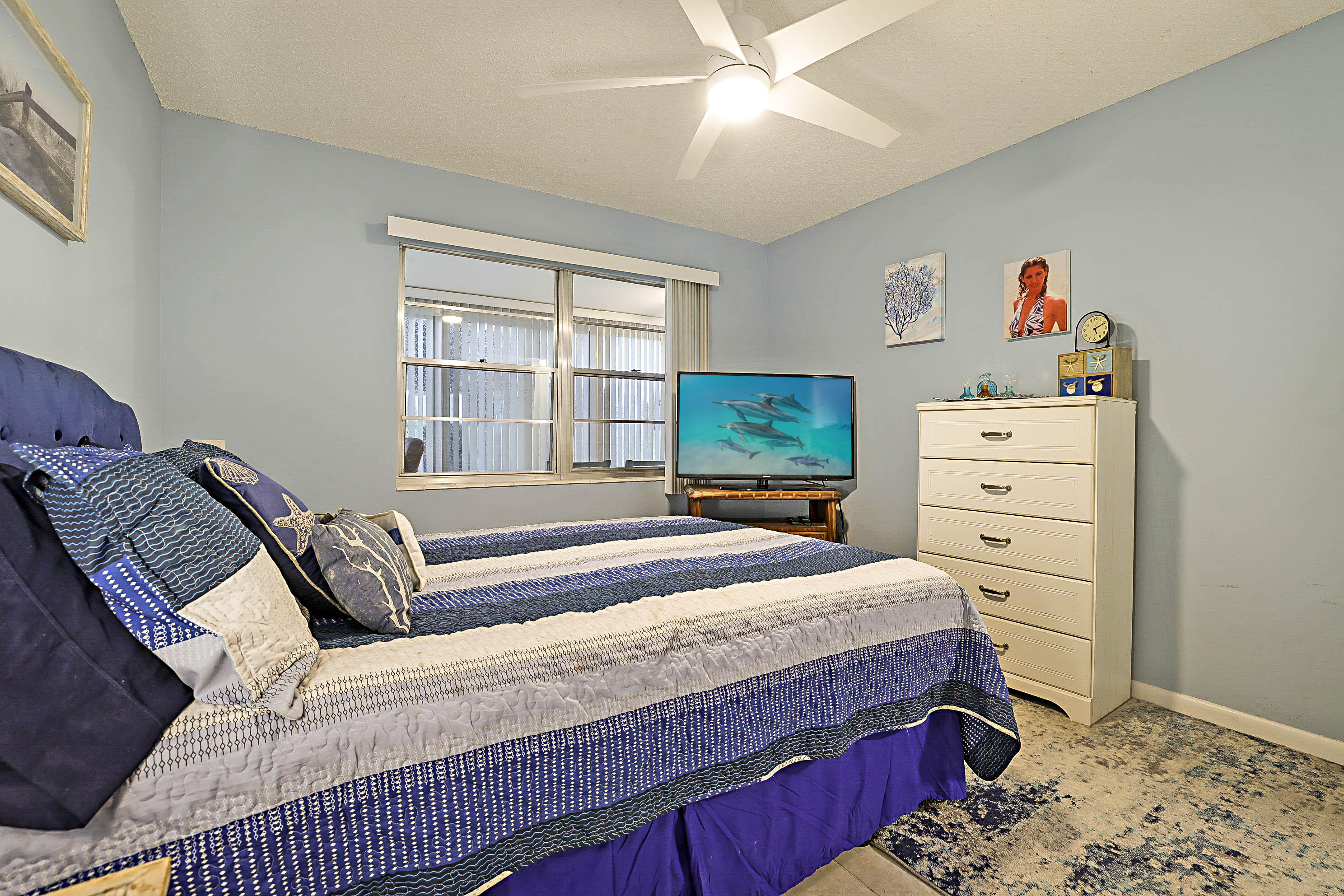 ELLESMERE B CONDO - Residential
