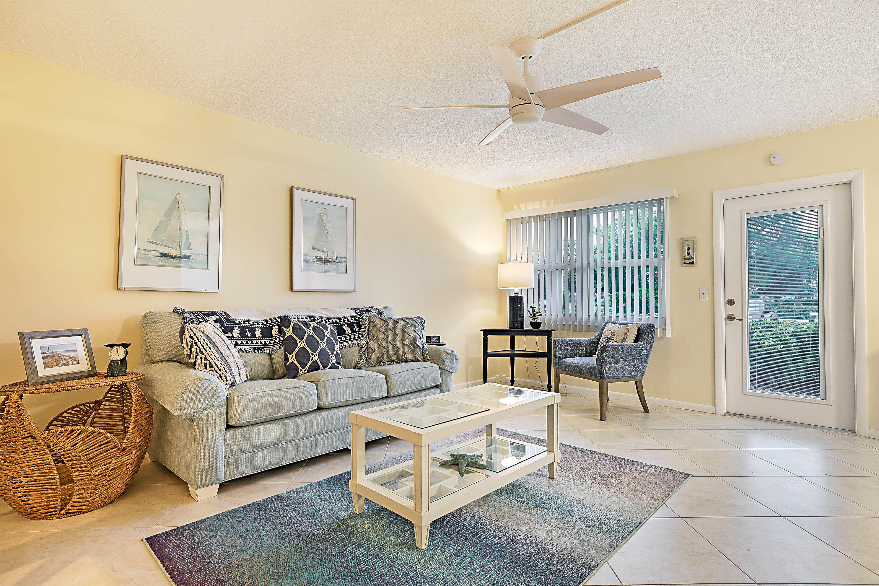 ELLESMERE B CONDO - Residential