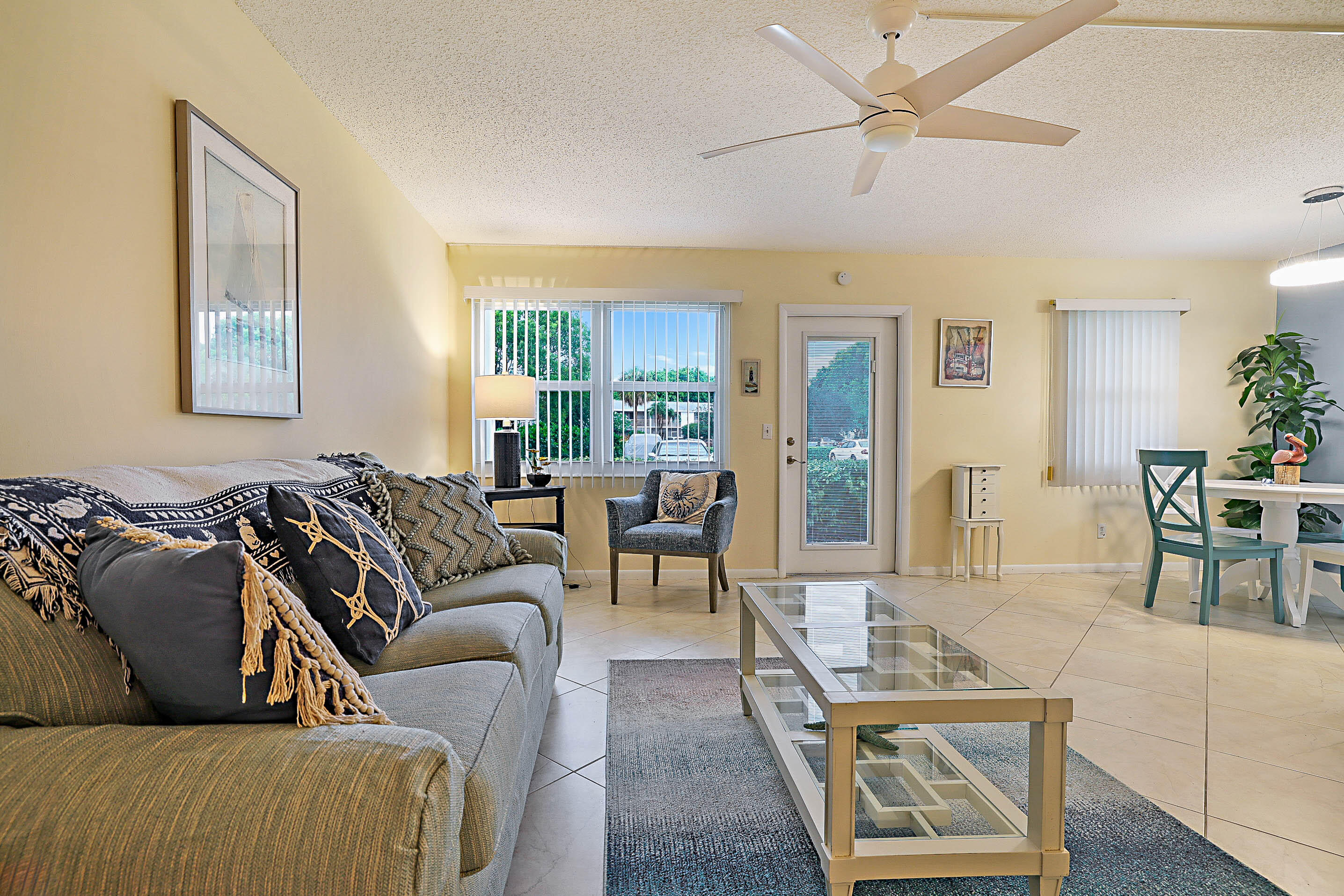 ELLESMERE B CONDO - Residential