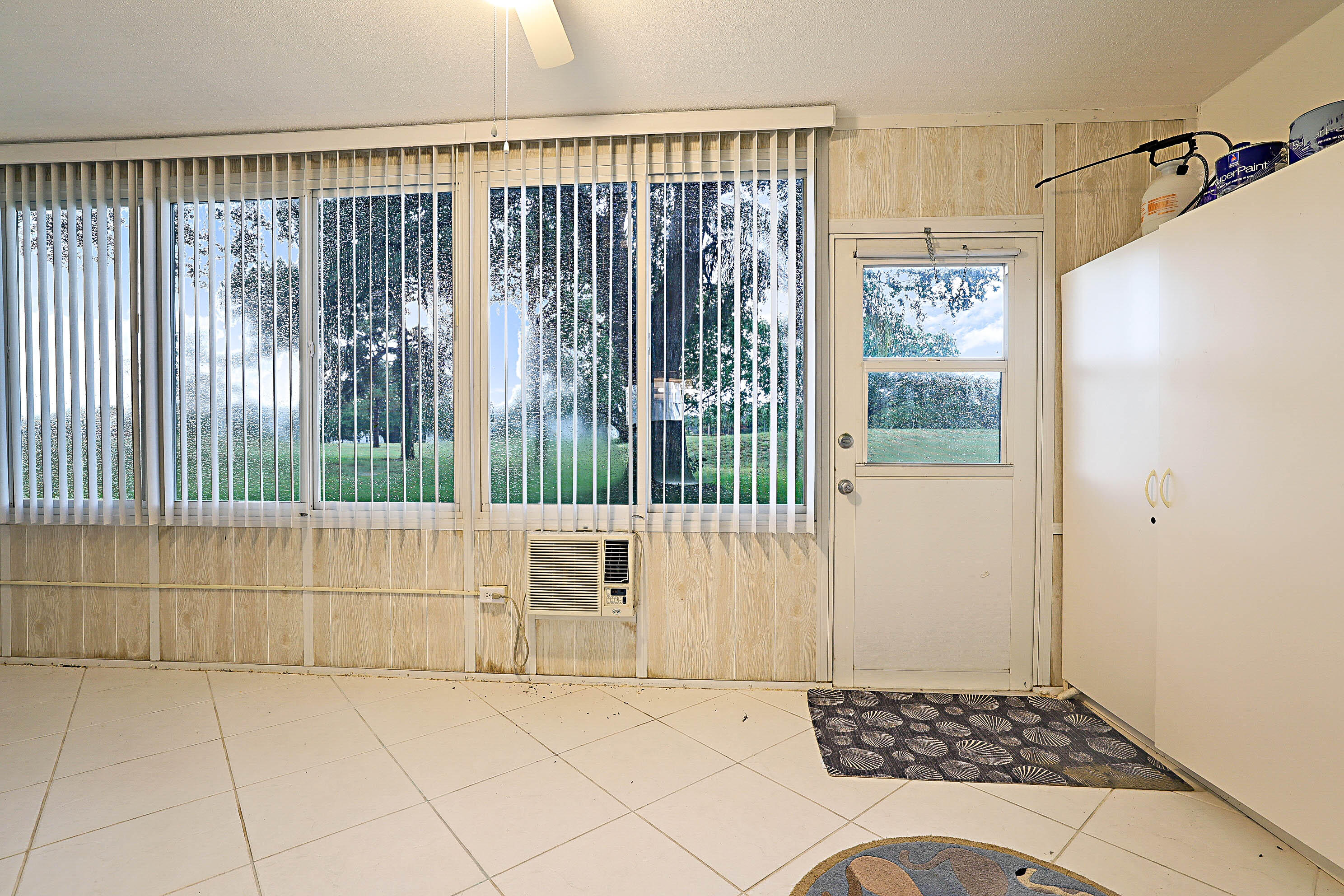 ELLESMERE B CONDO - Residential