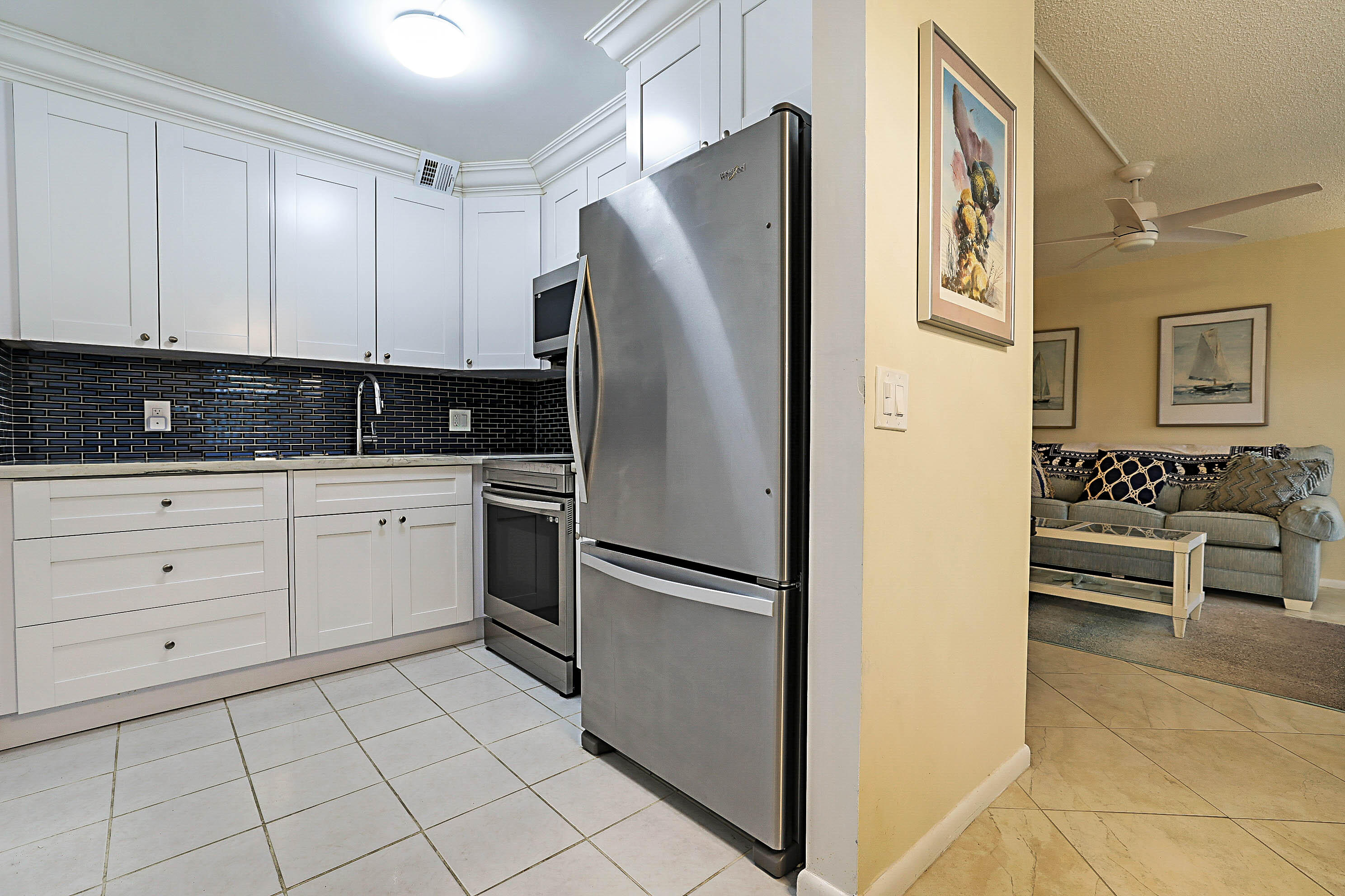 ELLESMERE B CONDO - Residential
