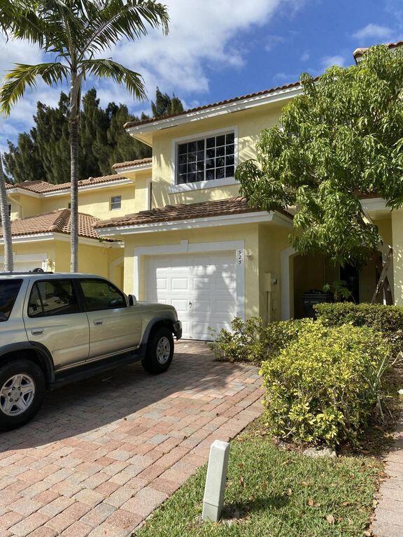 WATERWAYS TAHERI PUD - Residential Lease