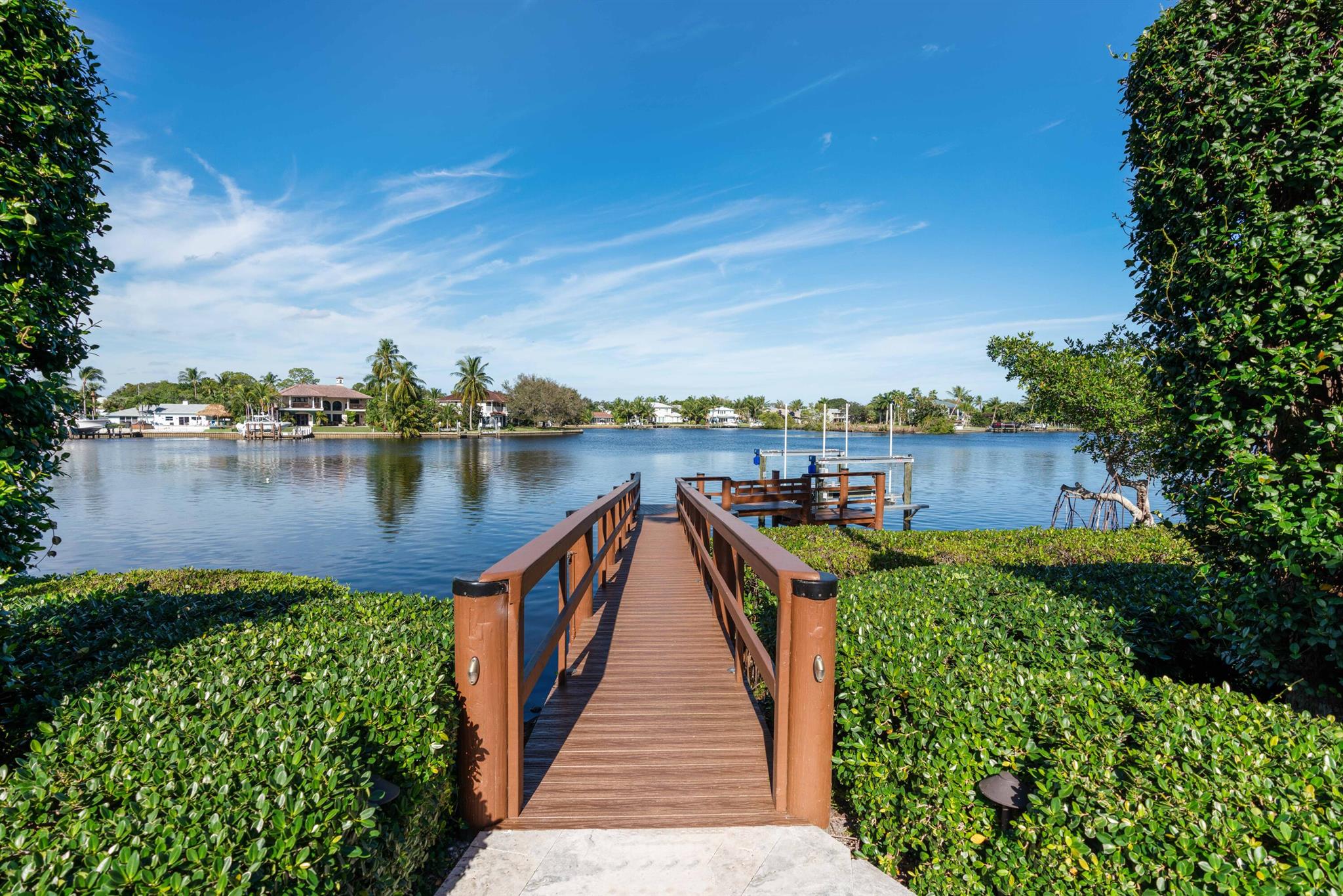 JUPITER RIVER ESTATES - Residential