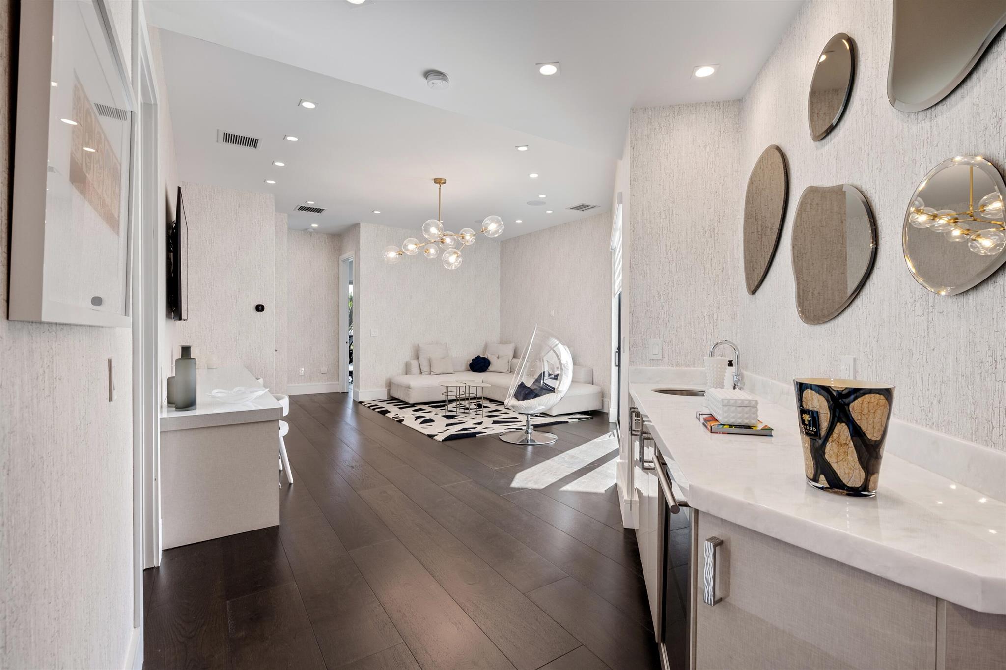 LAKE ROGERS ISLE UNIT C - Residential