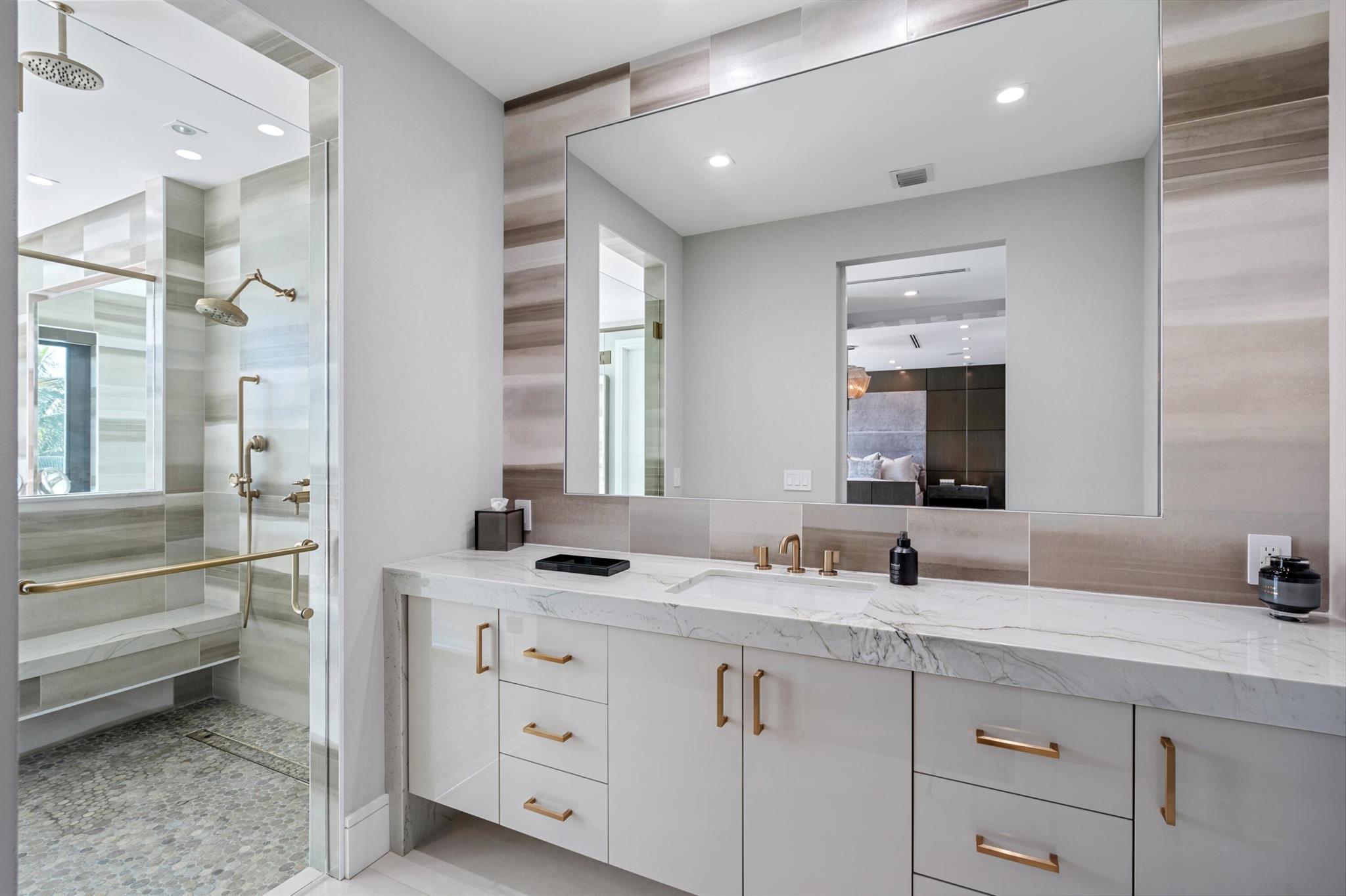 LAKE ROGERS ISLE UNIT C - Residential