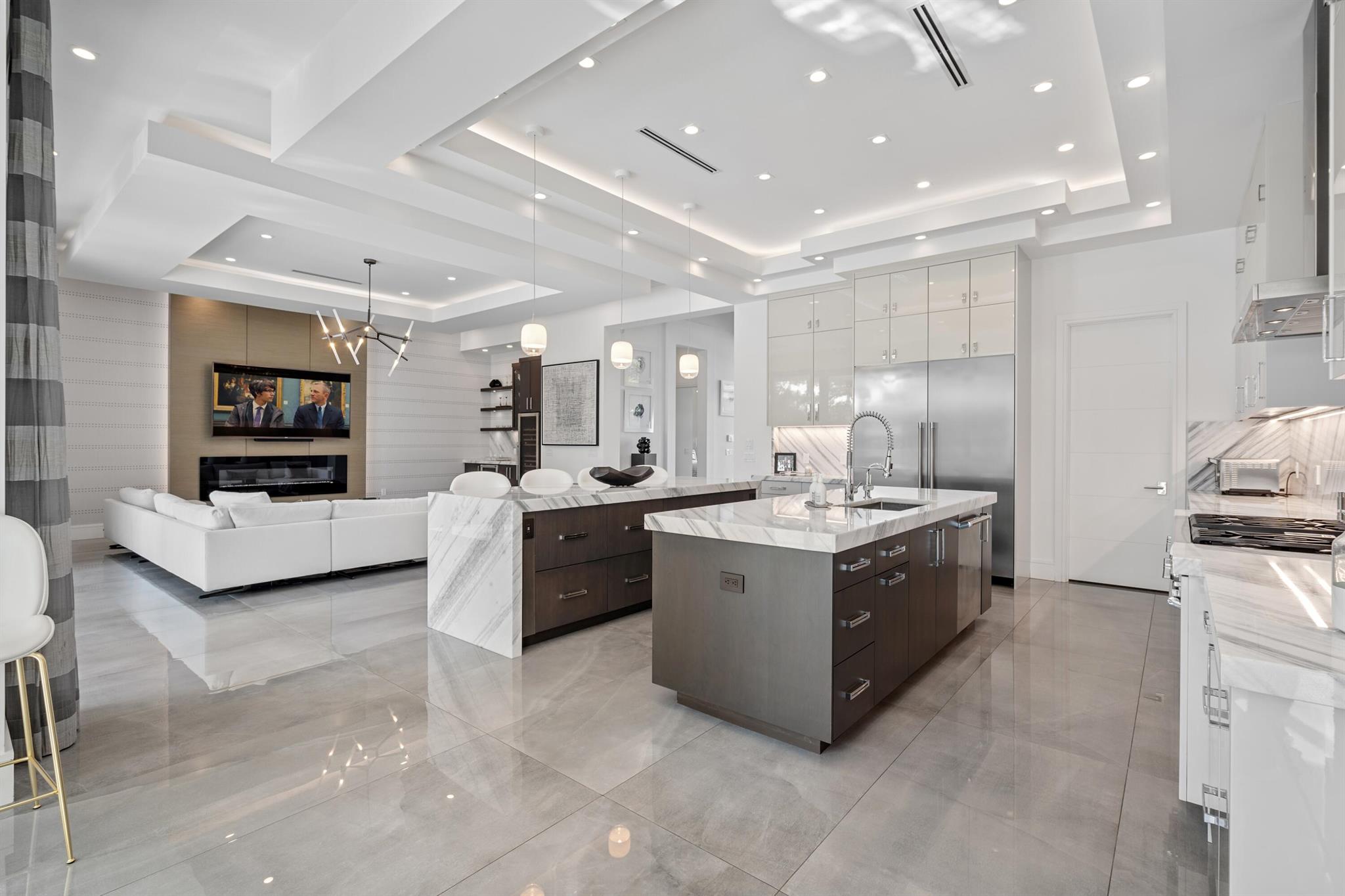 LAKE ROGERS ISLE UNIT C - Residential
