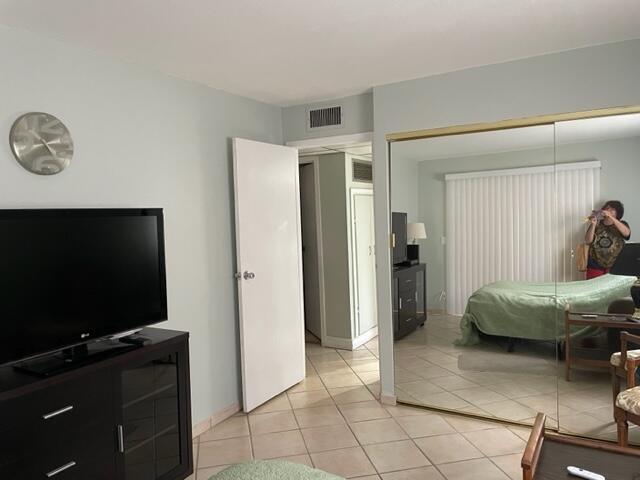KINGS POINT MONACO CONDOS - Residential Lease