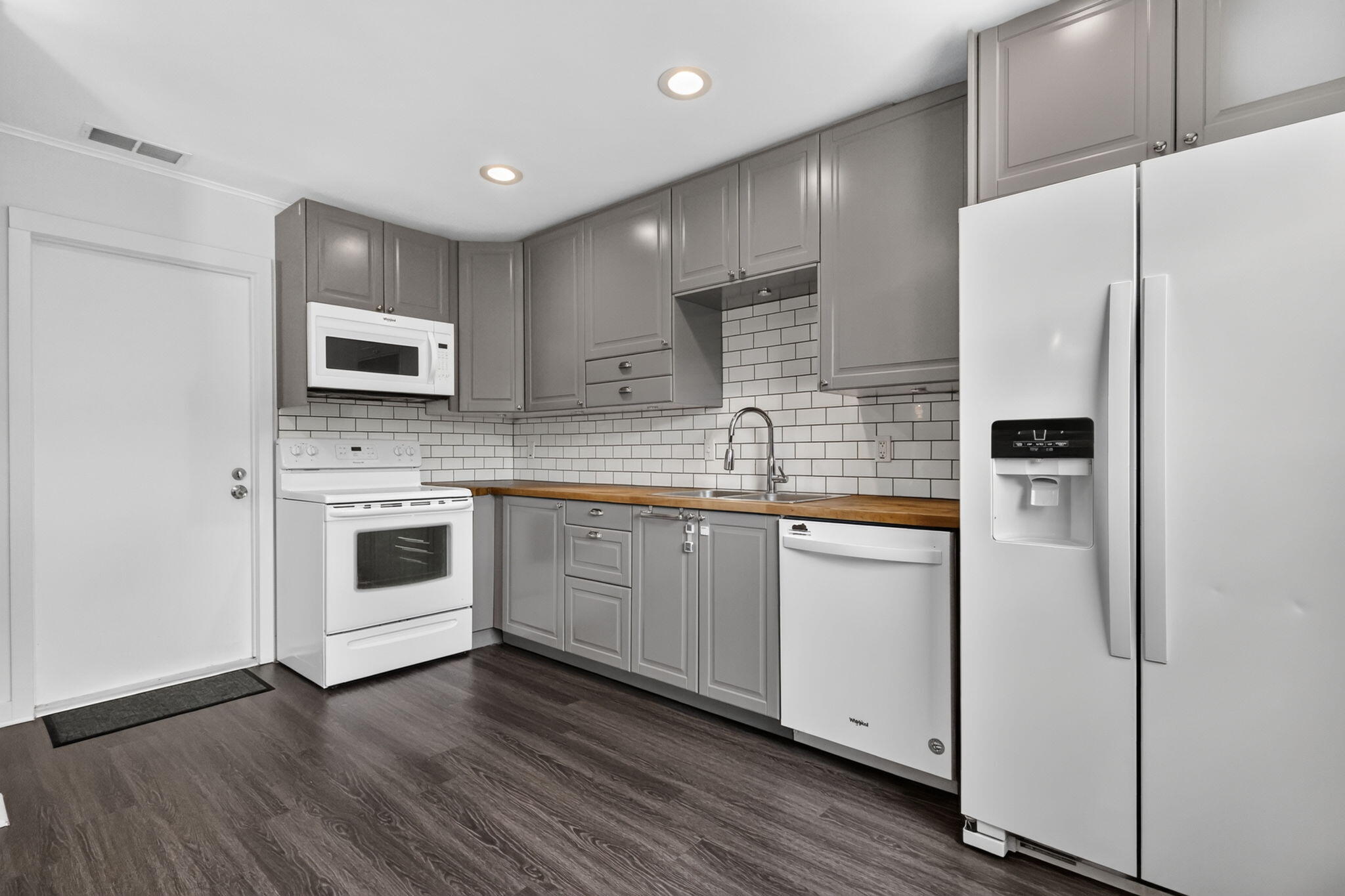 COUNTRYWOOD 4 - Residential