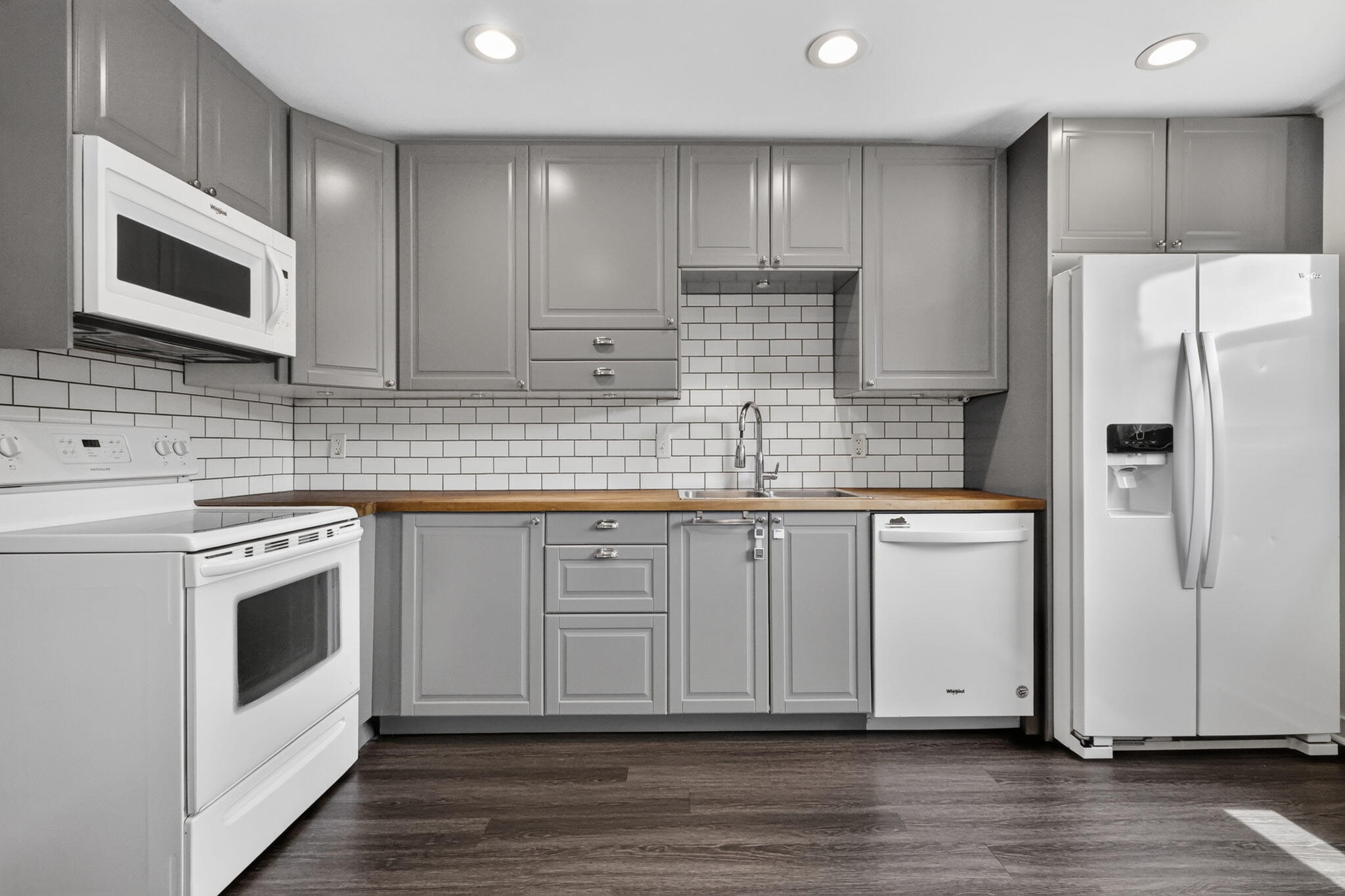 COUNTRYWOOD 4 - Residential