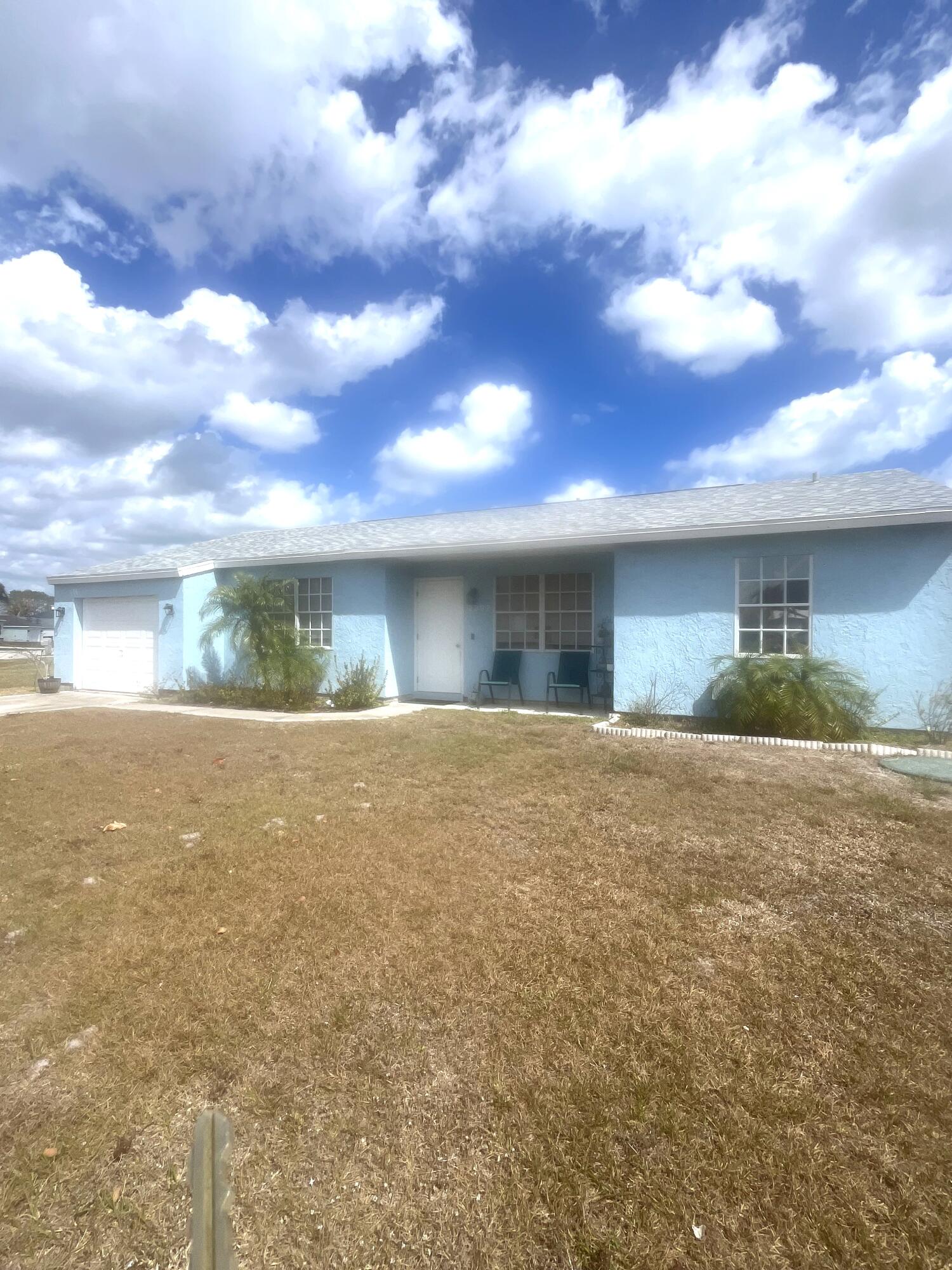 PORT ST LUCIE SECTION 40 - Residential