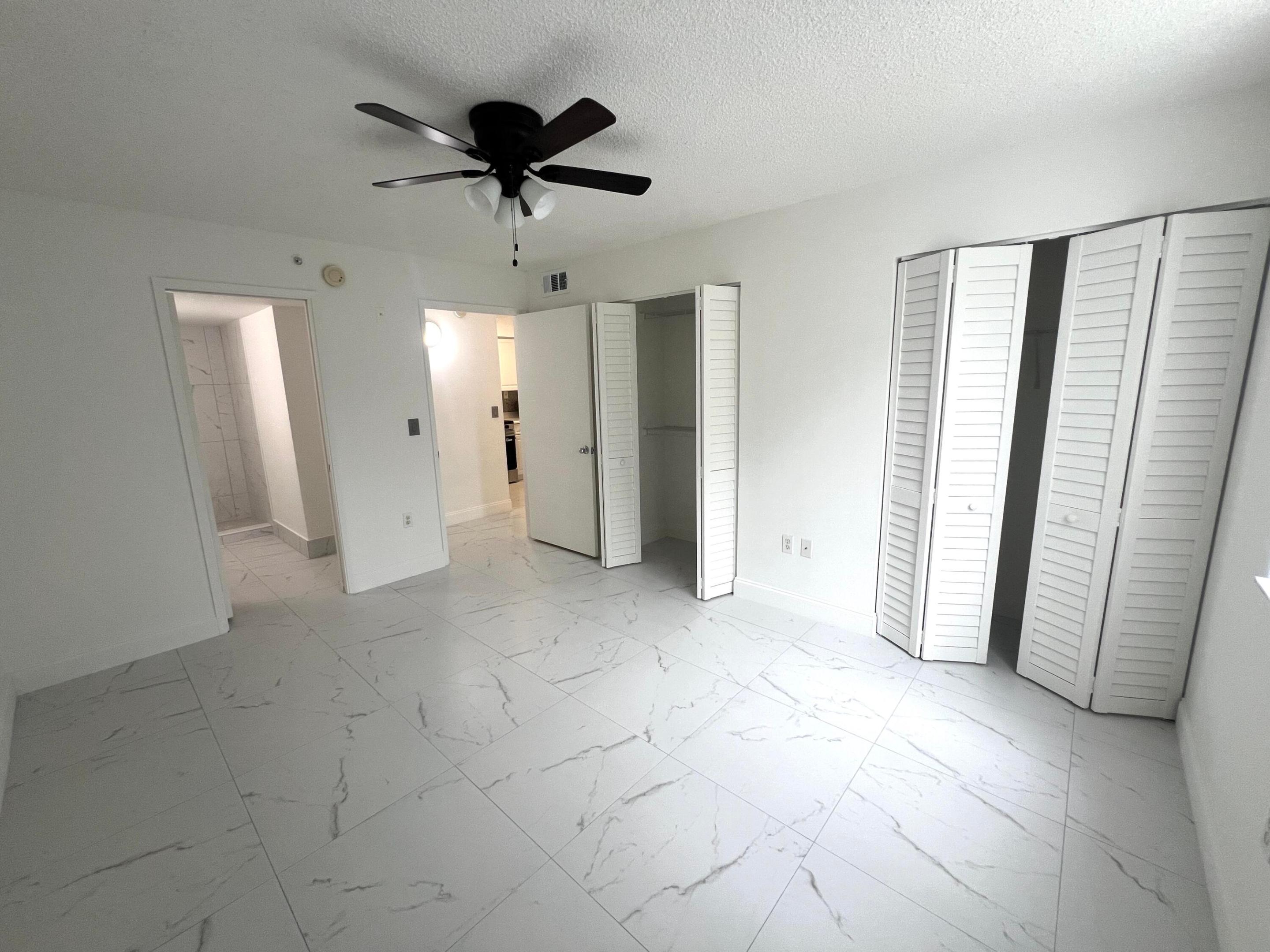 ST ANDREWS AT BOYNTON BEACH CONDO - Residential Lease