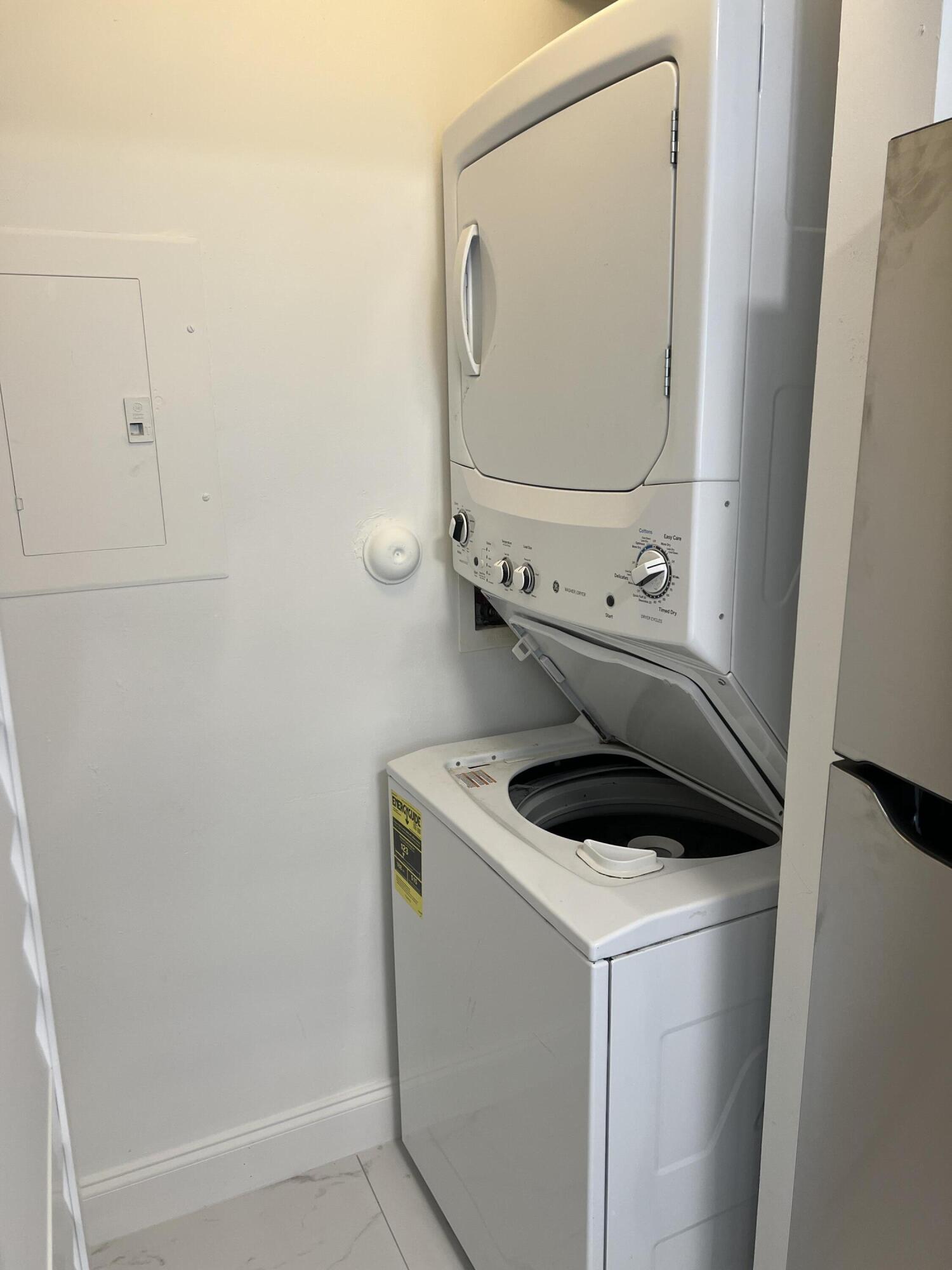 ST ANDREWS AT BOYNTON BEACH CONDO - Residential Lease