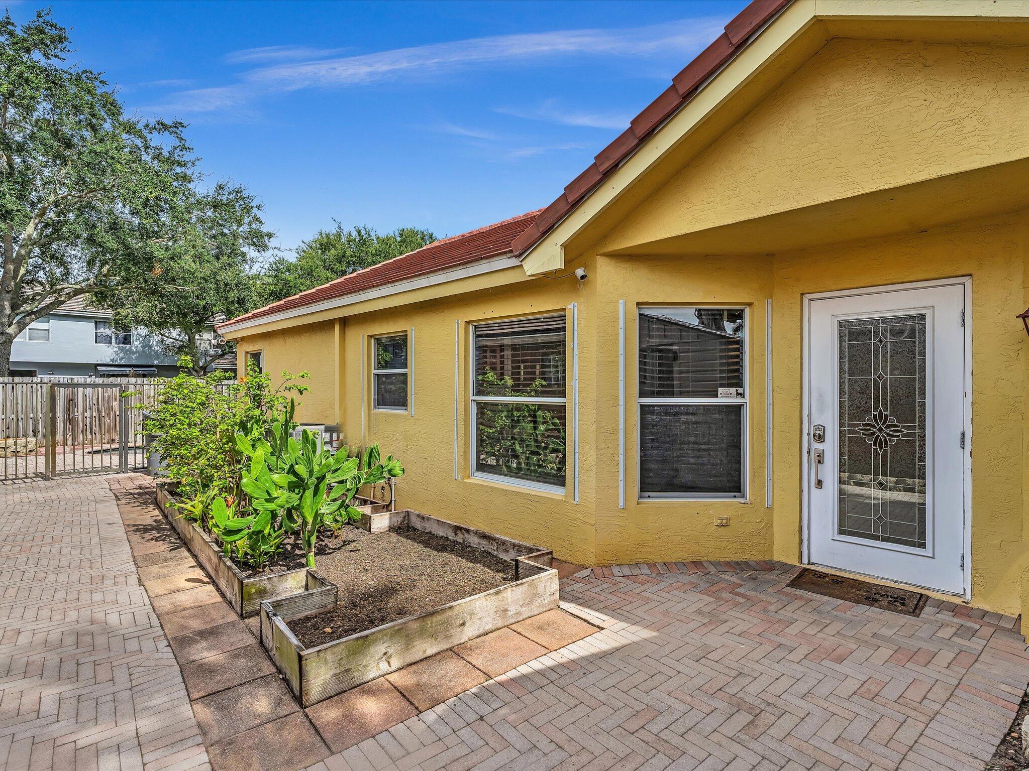 SPRINGS - Residential