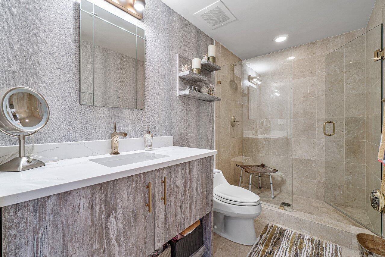 200 EAST PALMETTO PARK CONDO - Residential