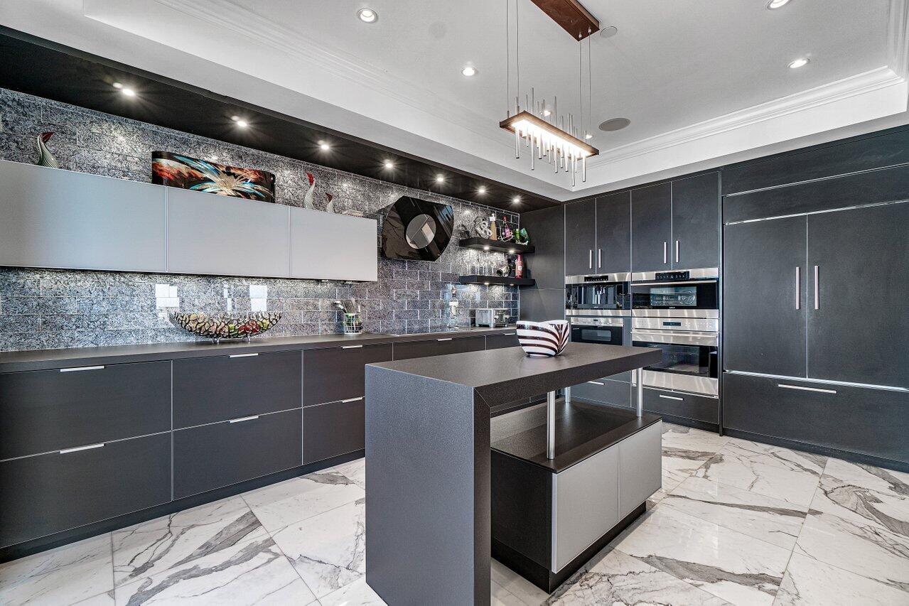 200 EAST PALMETTO PARK CONDO - Residential