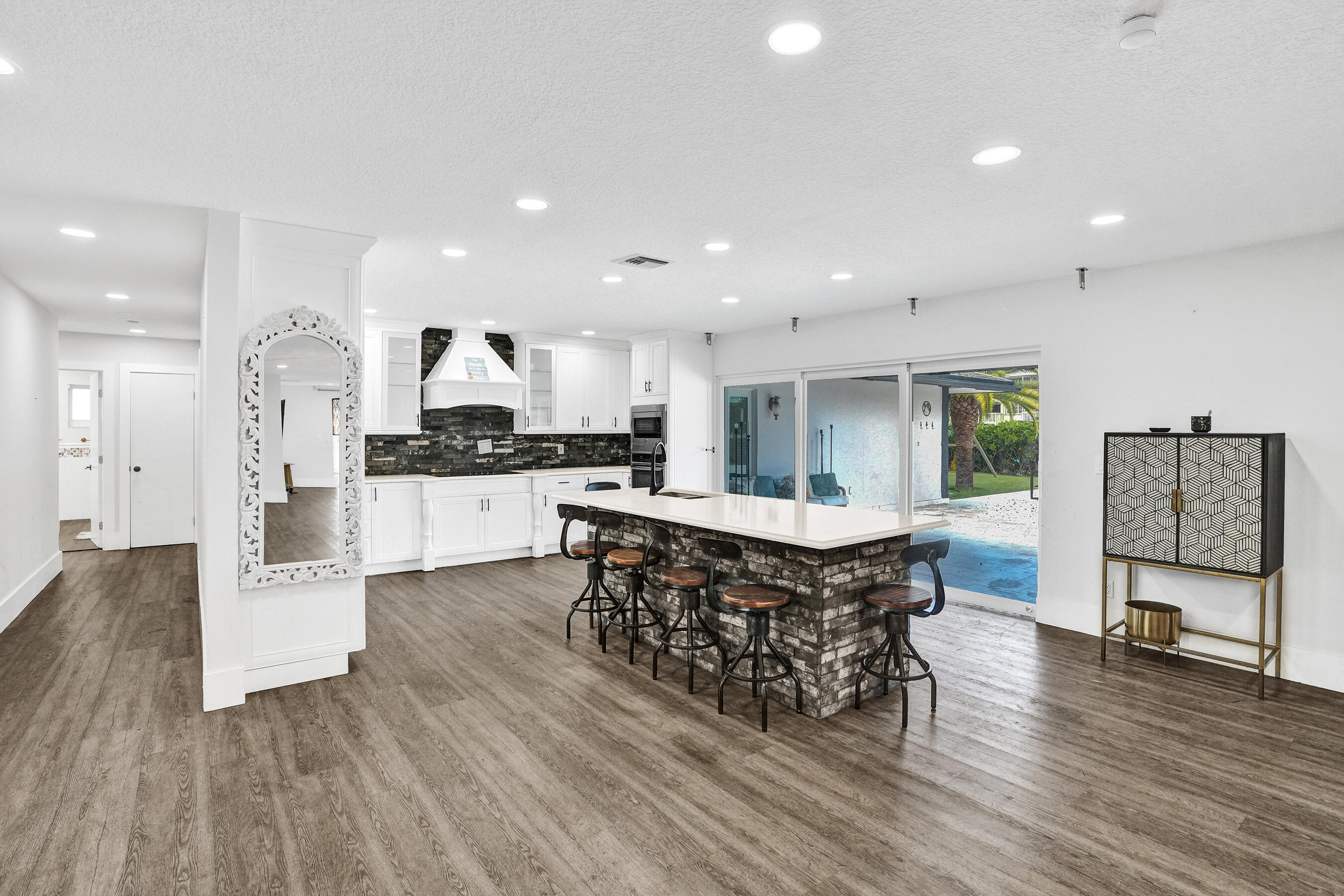 GOLDEN ISLES SEC - Residential Lease