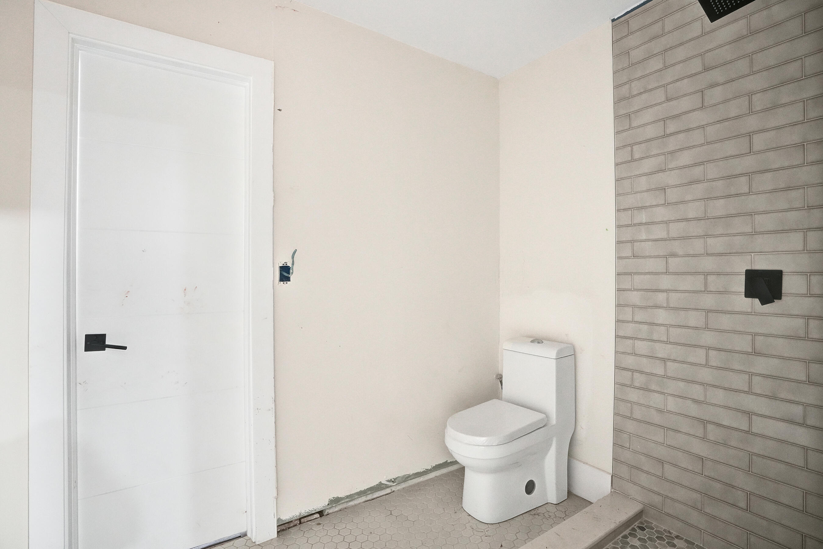 GOLDEN ISLES SEC - Residential Lease