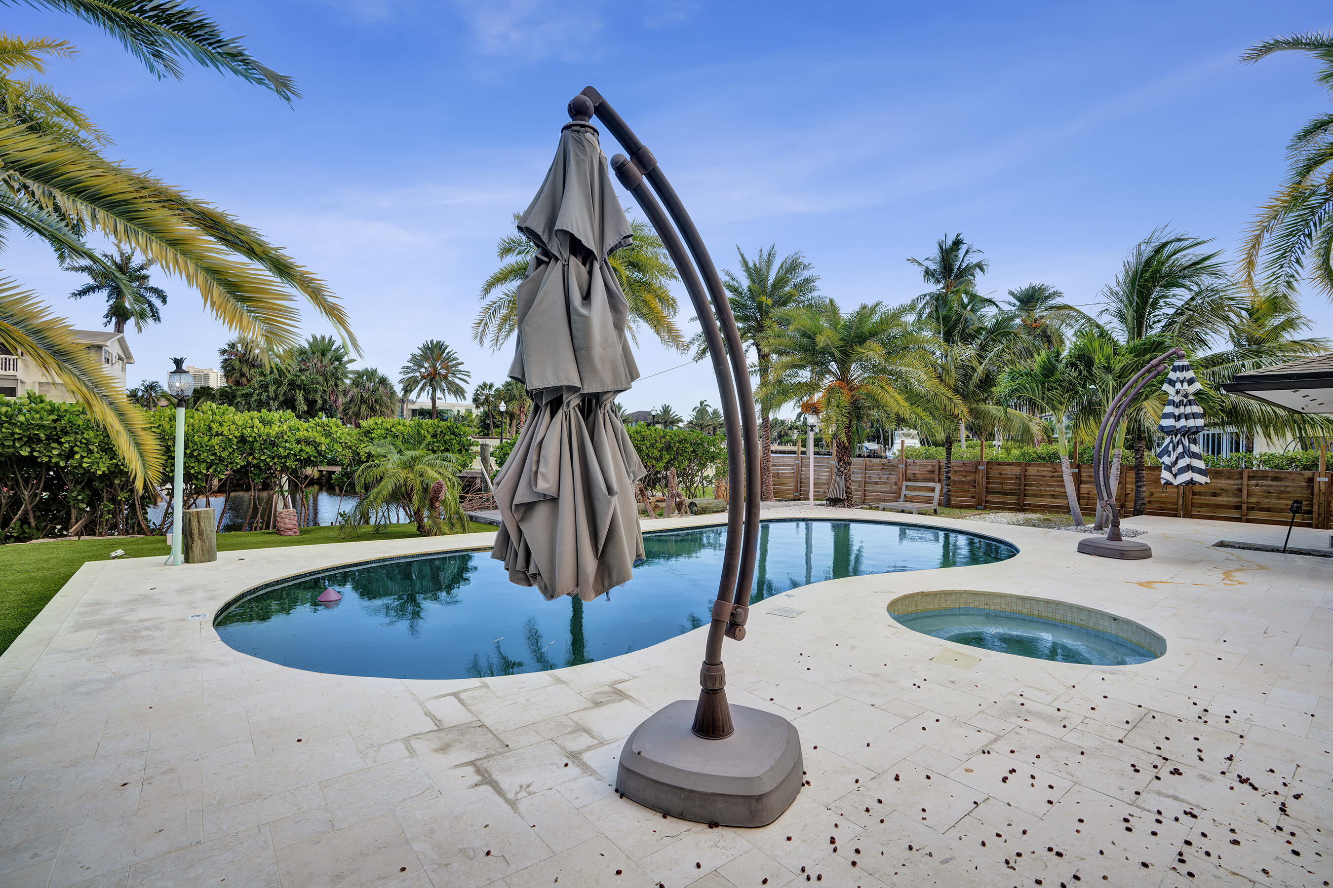 GOLDEN ISLES SEC - Residential Lease