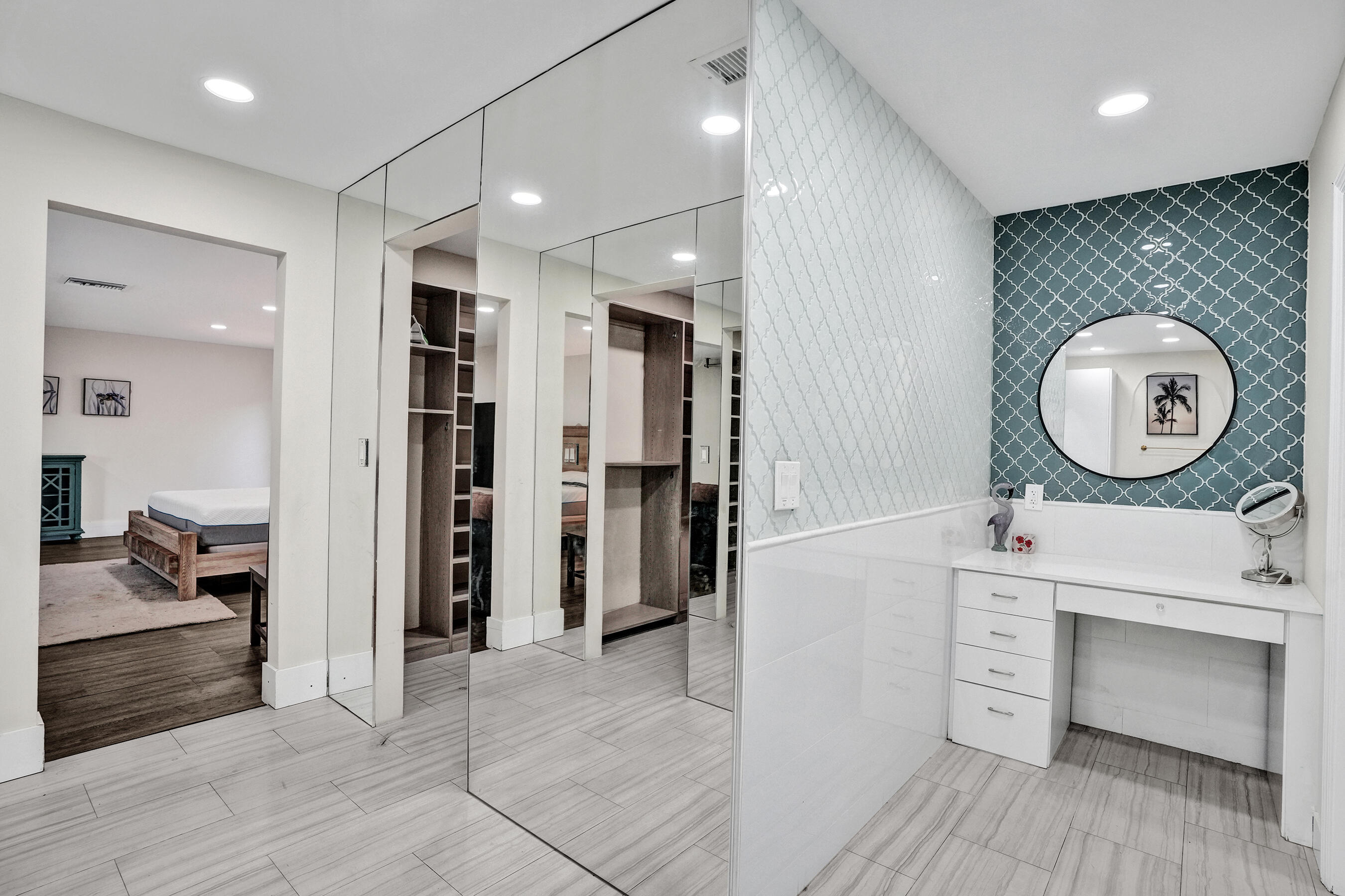 GOLDEN ISLES SEC - Residential Lease