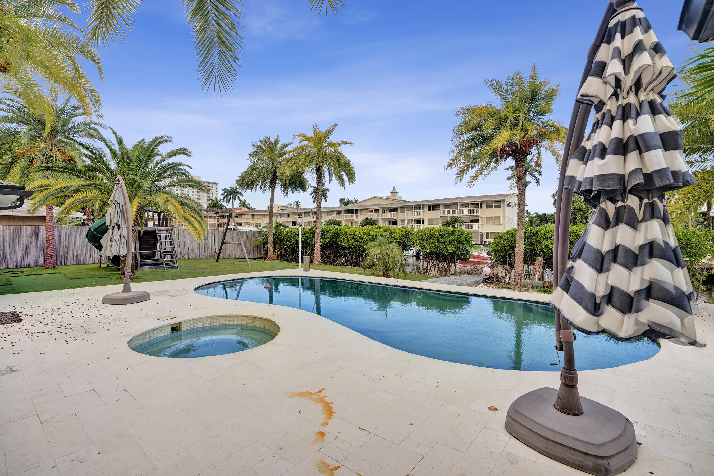 GOLDEN ISLES SEC - Residential Lease