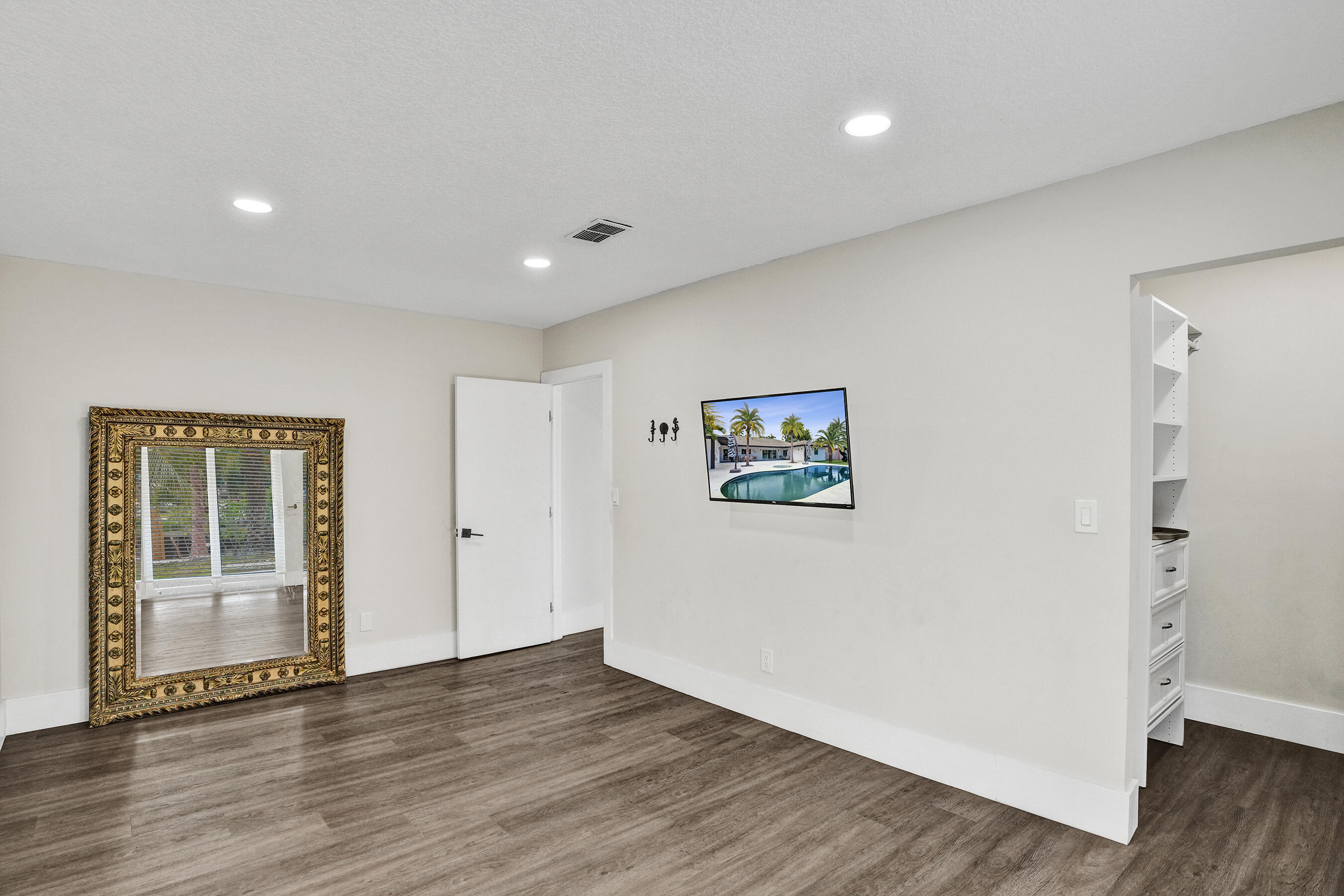 GOLDEN ISLES SEC - Residential Lease