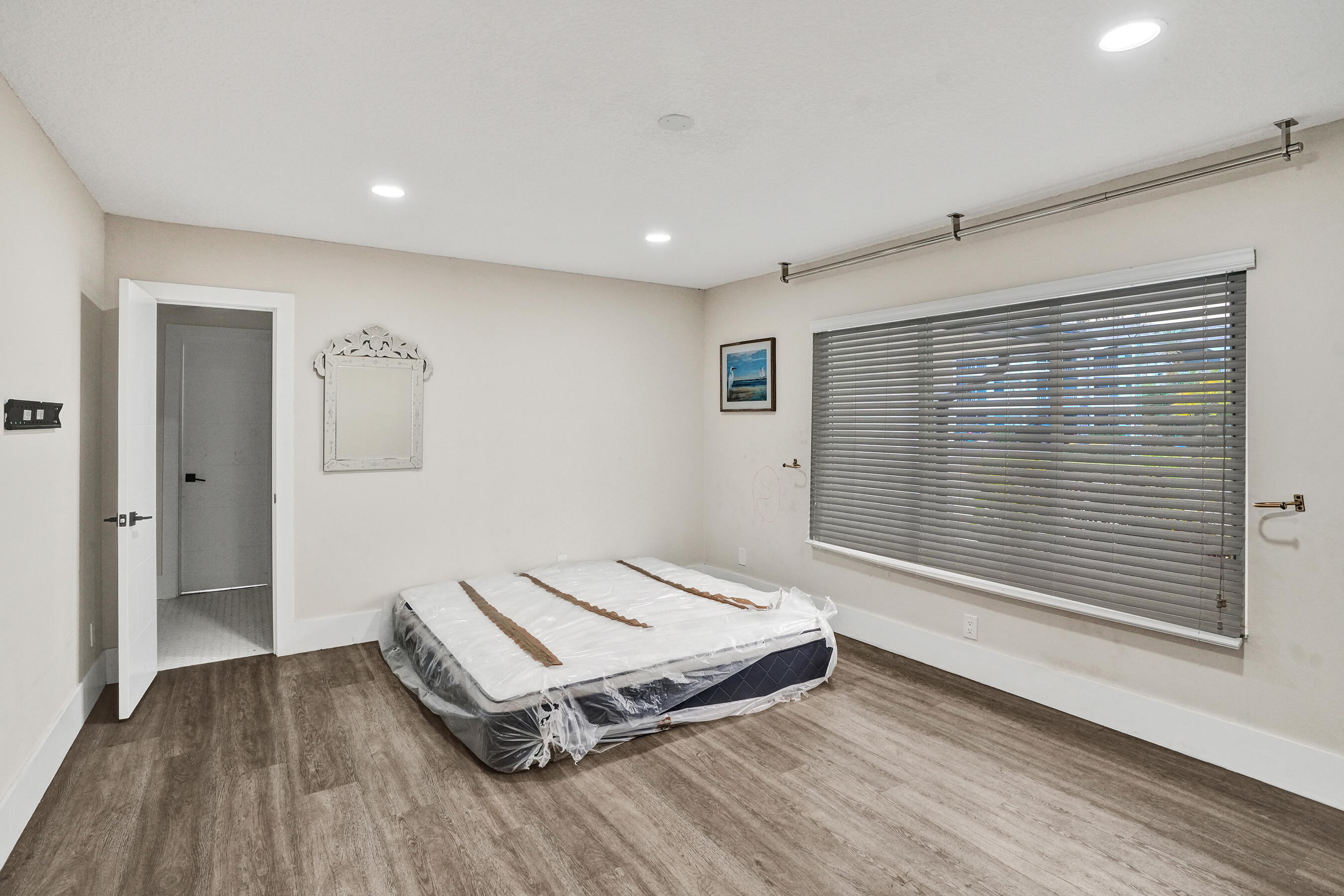 GOLDEN ISLES SEC - Residential Lease
