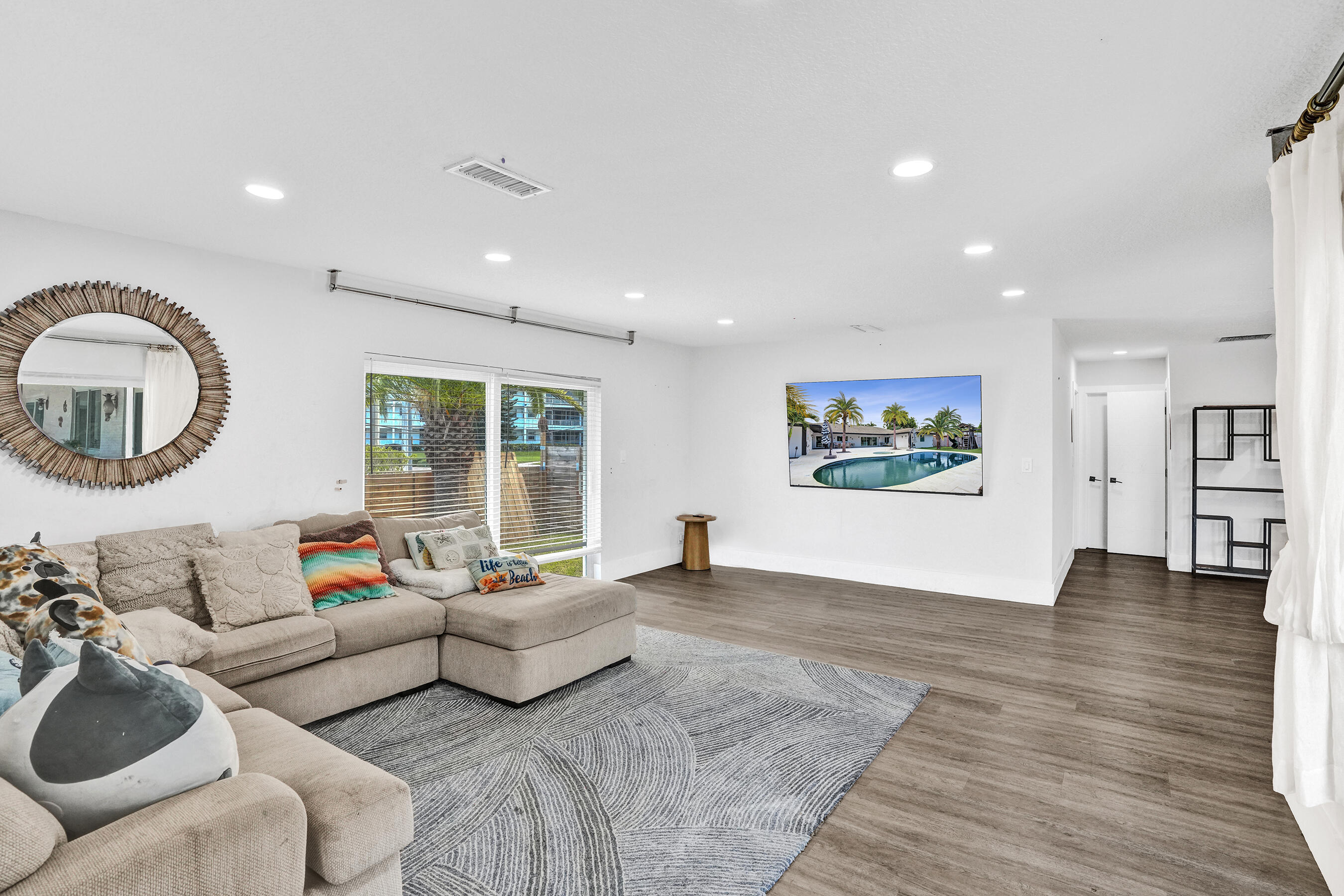 GOLDEN ISLES SEC - Residential Lease
