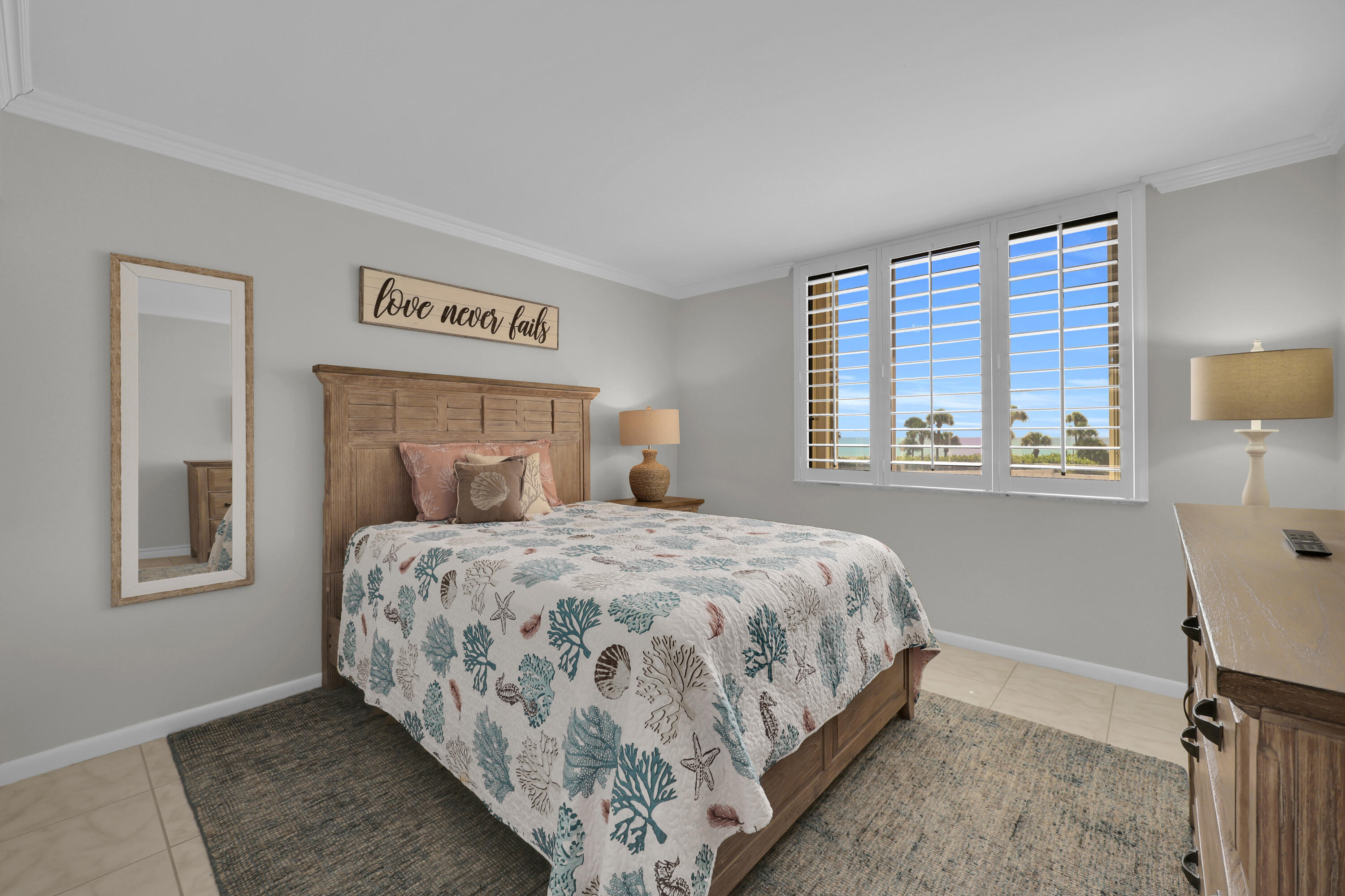 OCEAN TRAIL CONDO IV - Residential