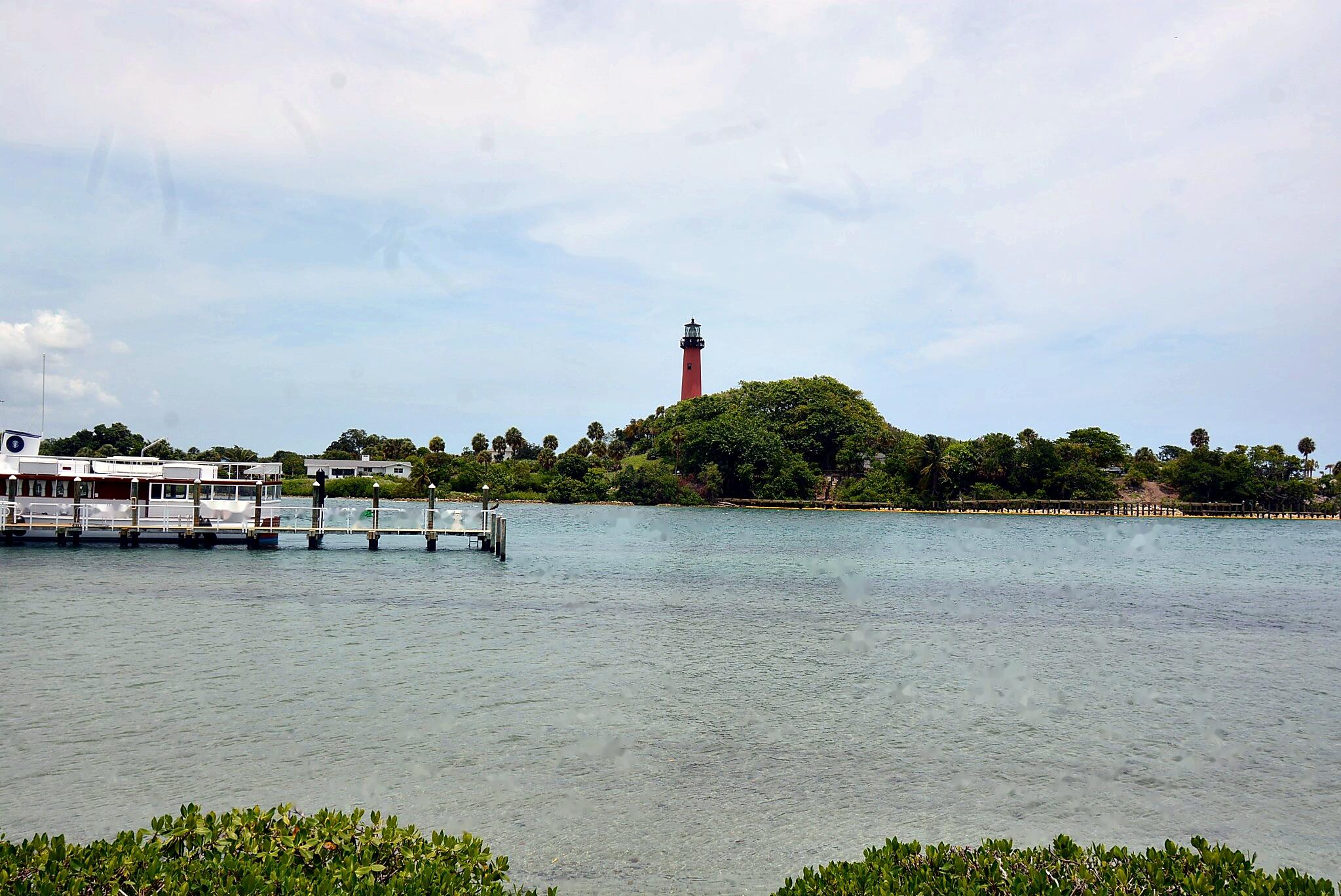 OCEAN TRAIL CONDO IV - Residential