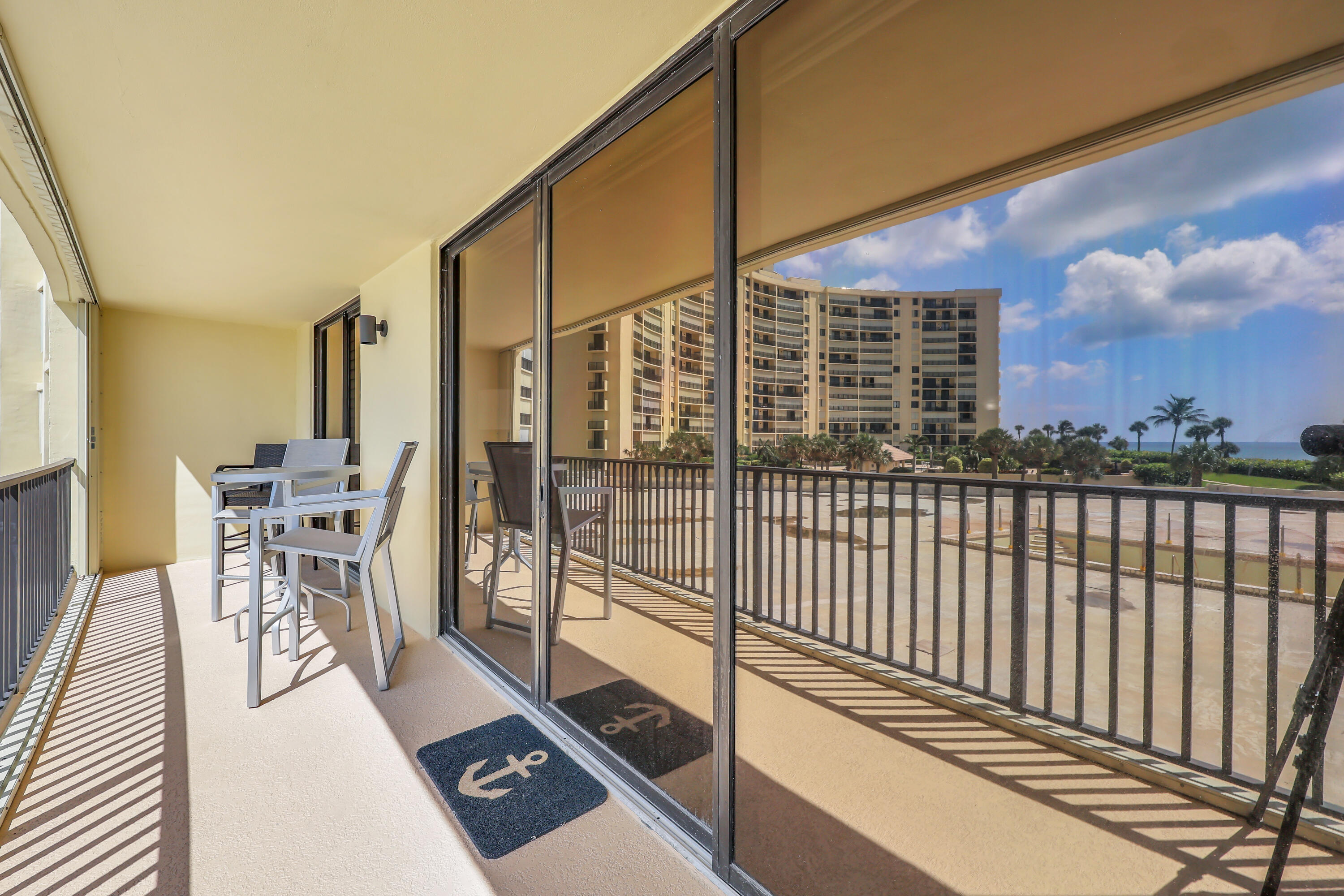 OCEAN TRAIL CONDO IV - Residential