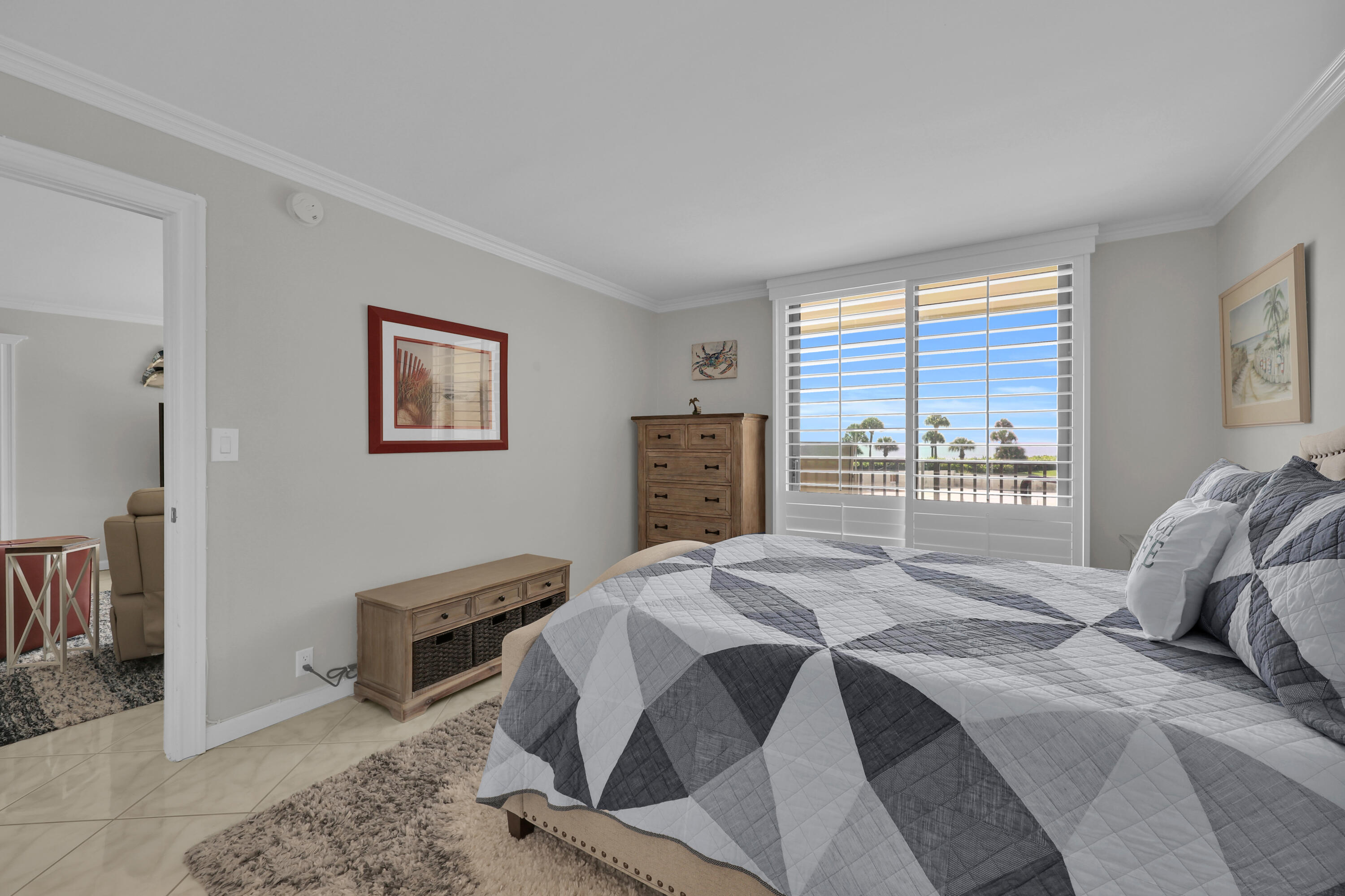 OCEAN TRAIL CONDO IV - Residential