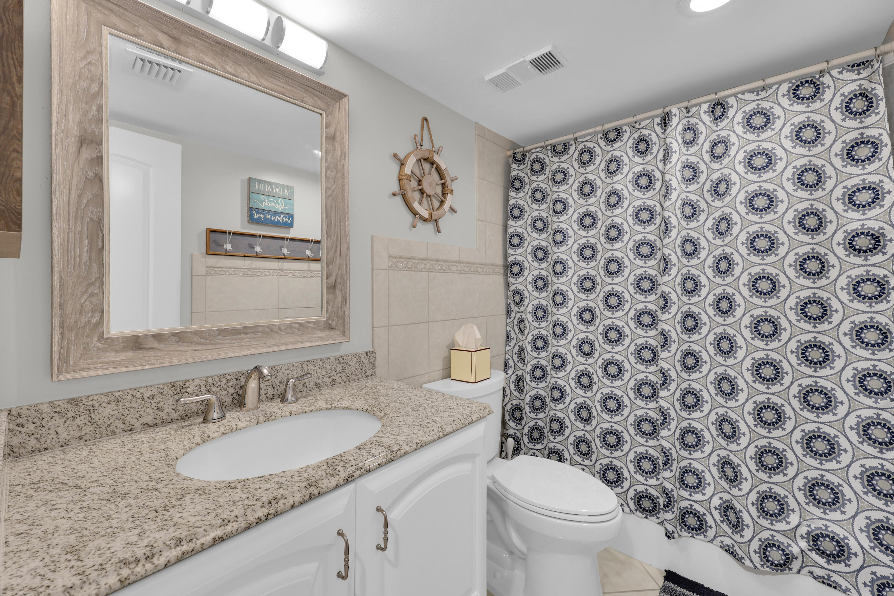 OCEAN TRAIL CONDO IV - Residential