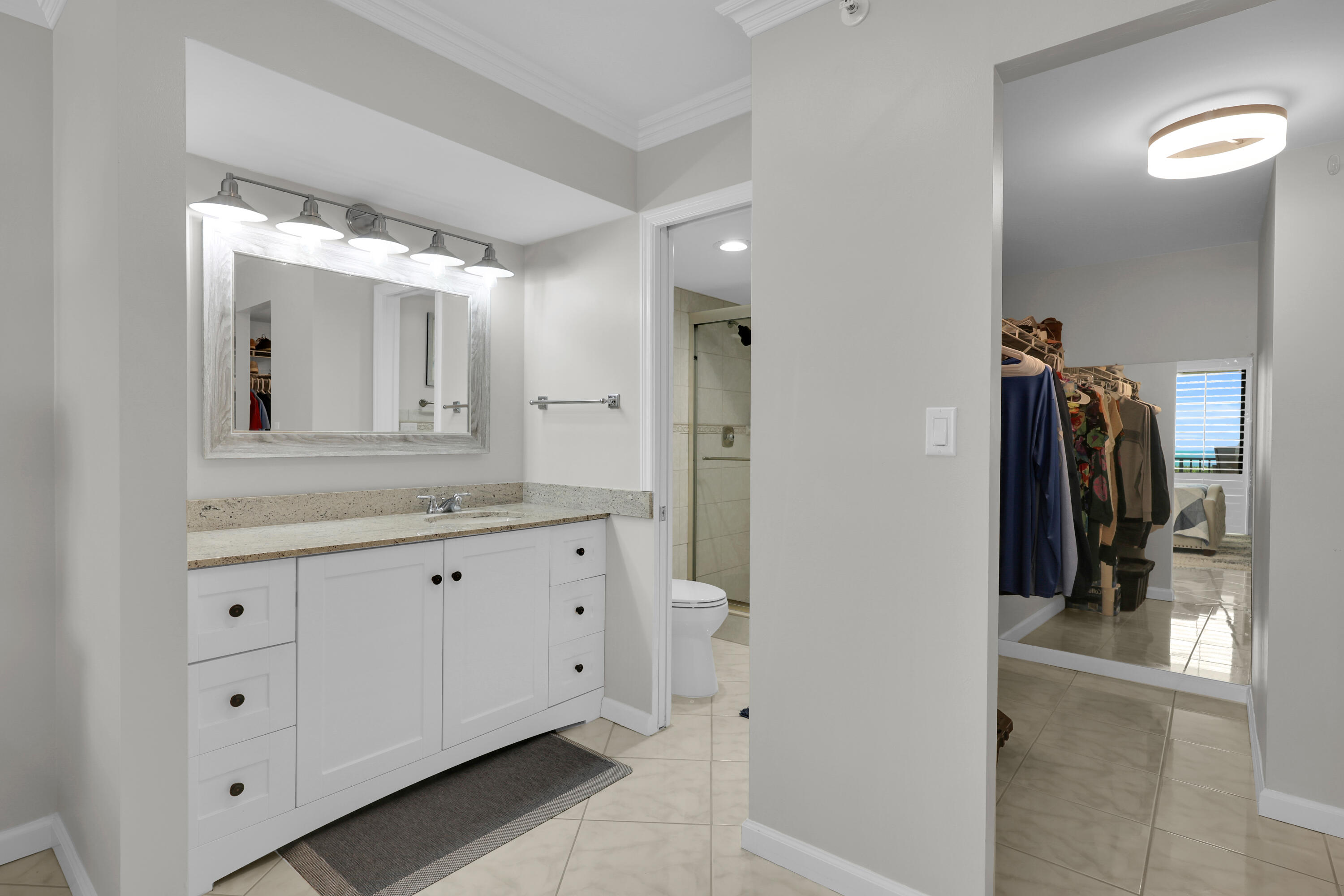 OCEAN TRAIL CONDO IV - Residential