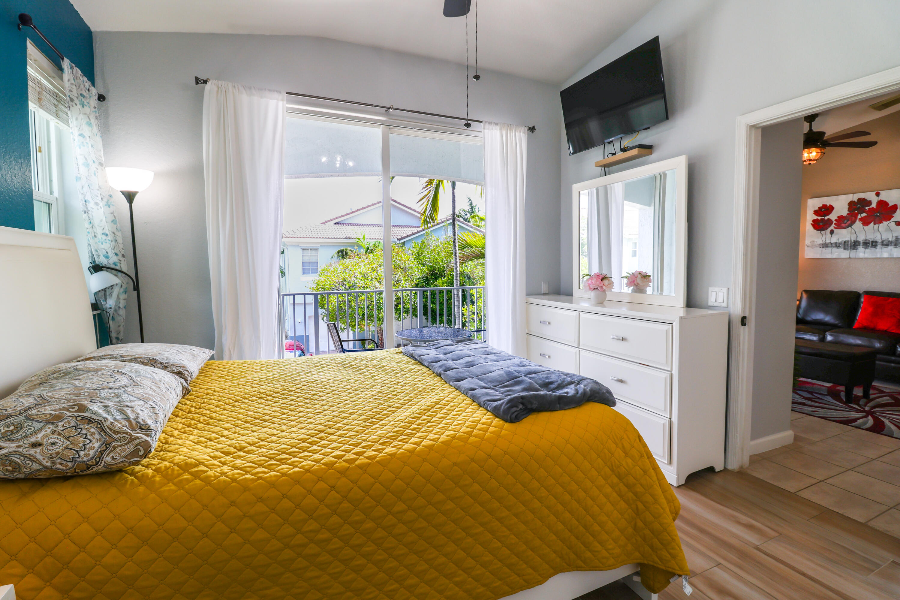 Thousand  Oaks - Residential
