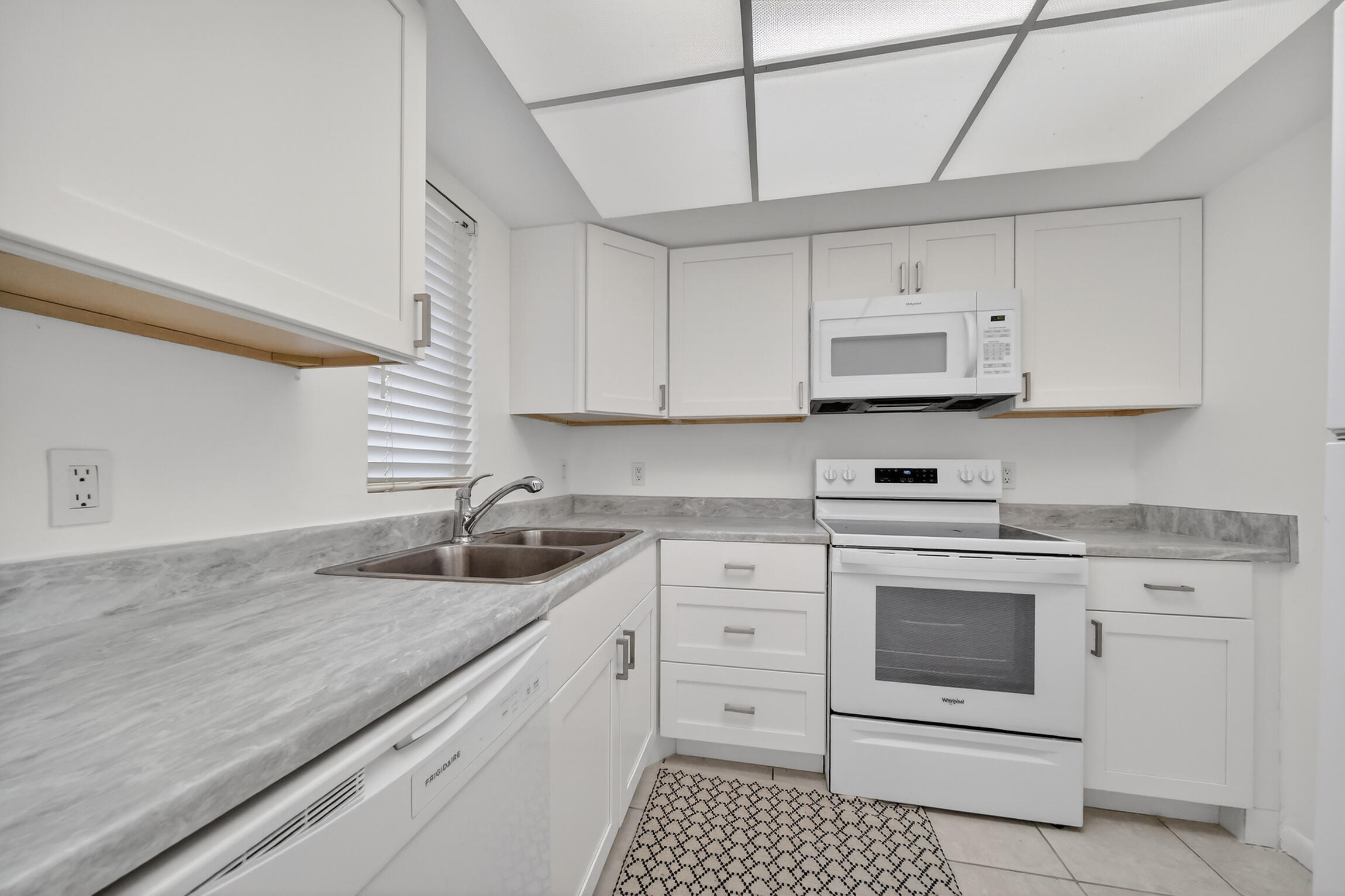 EVERGREEN AT PORT ST LUCIE, A CONDOMINIUM - Residential