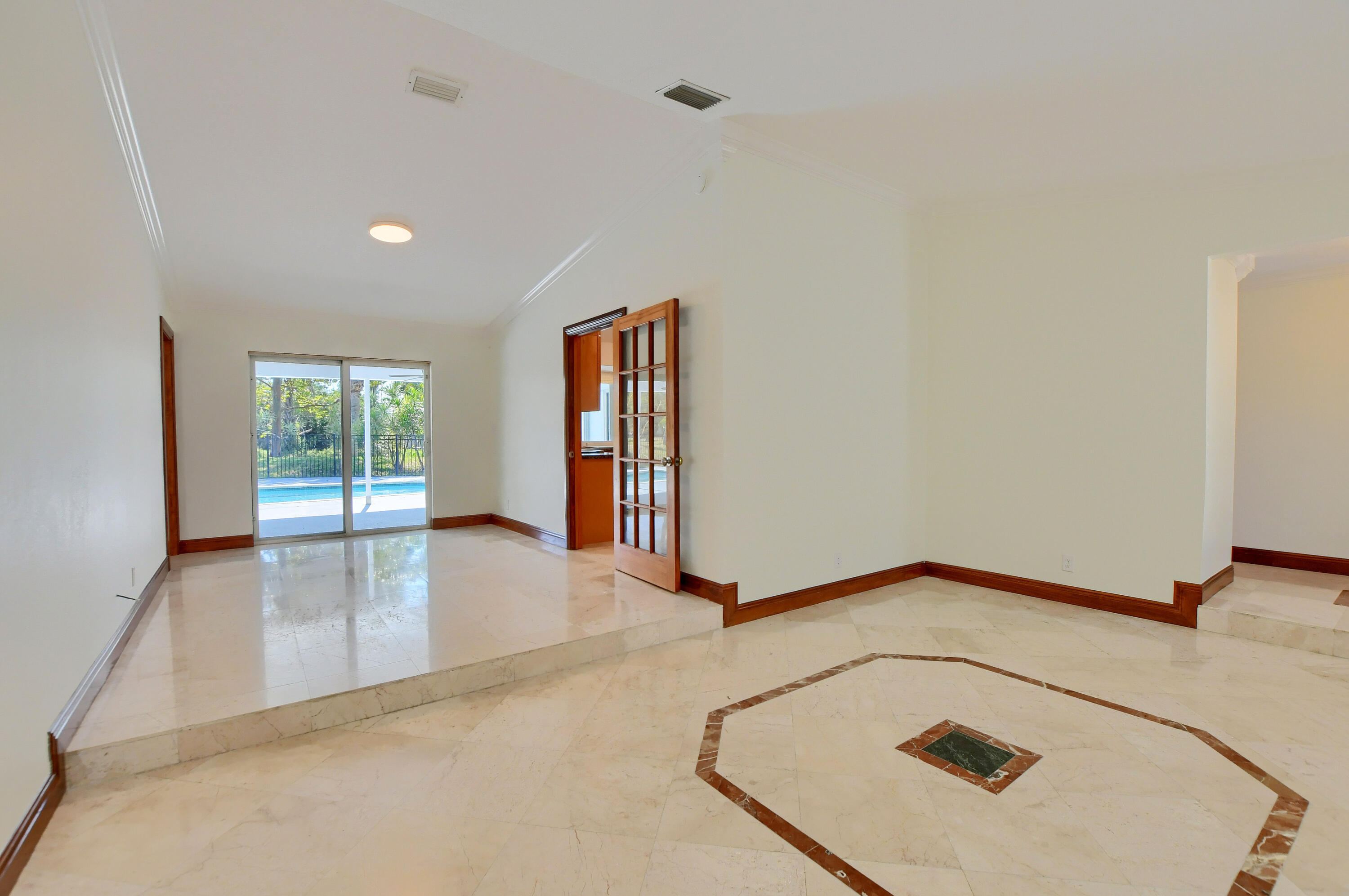 TIMBERCREEK AS - Residential Lease