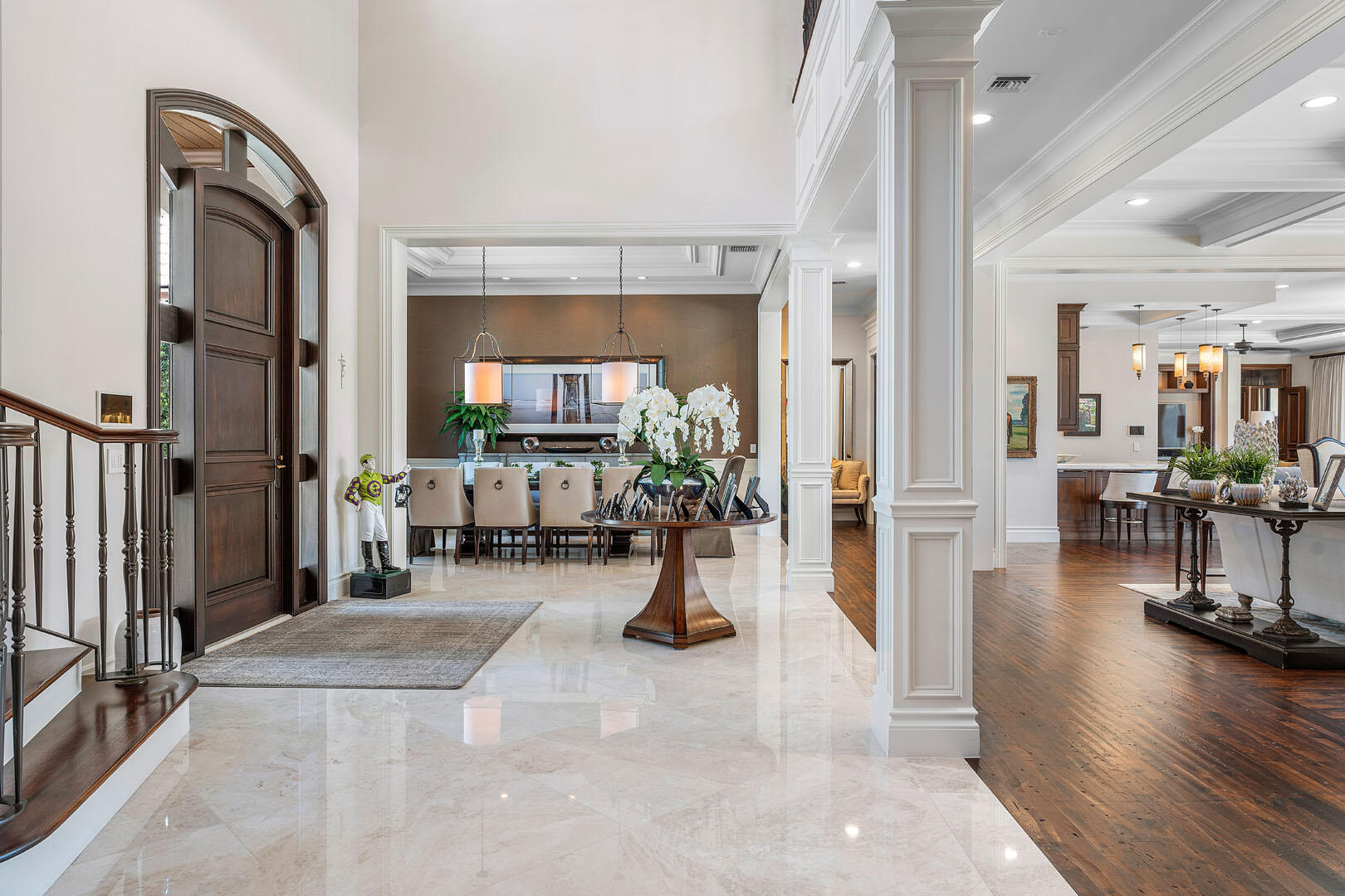 ROYAL PALM YACHT & COUNTRY CLUB - Residential