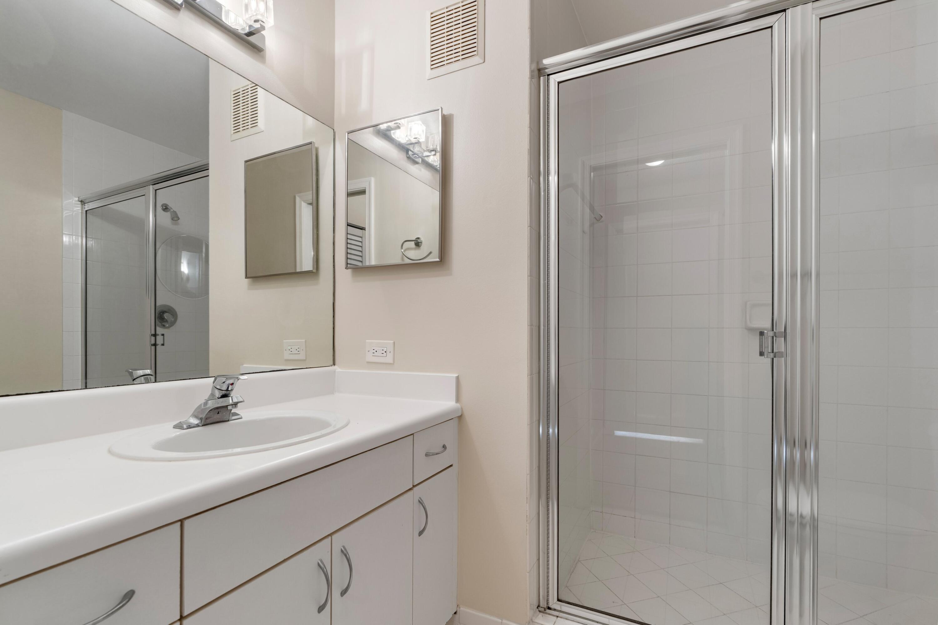 CARRINGTON AT COCONUT CREEK - Residential Lease