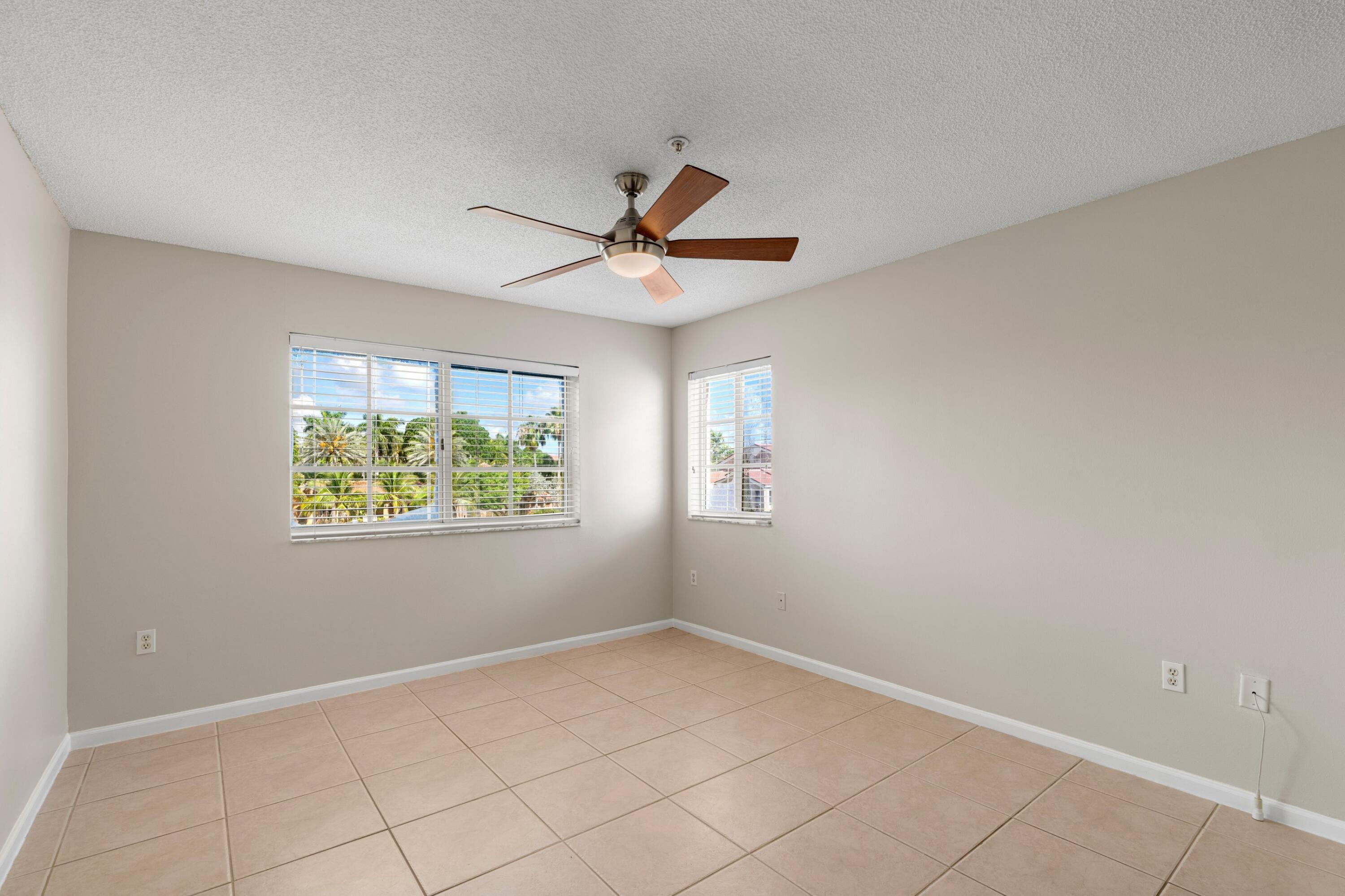 CARRINGTON AT COCONUT CREEK - Residential Lease