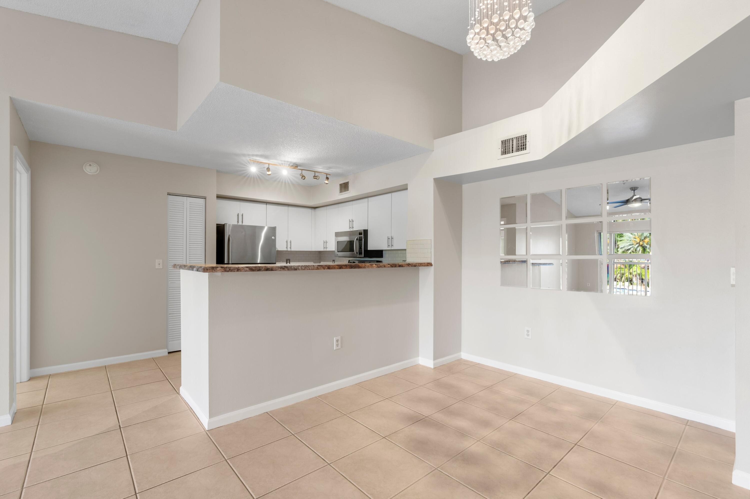 CARRINGTON AT COCONUT CREEK - Residential Lease