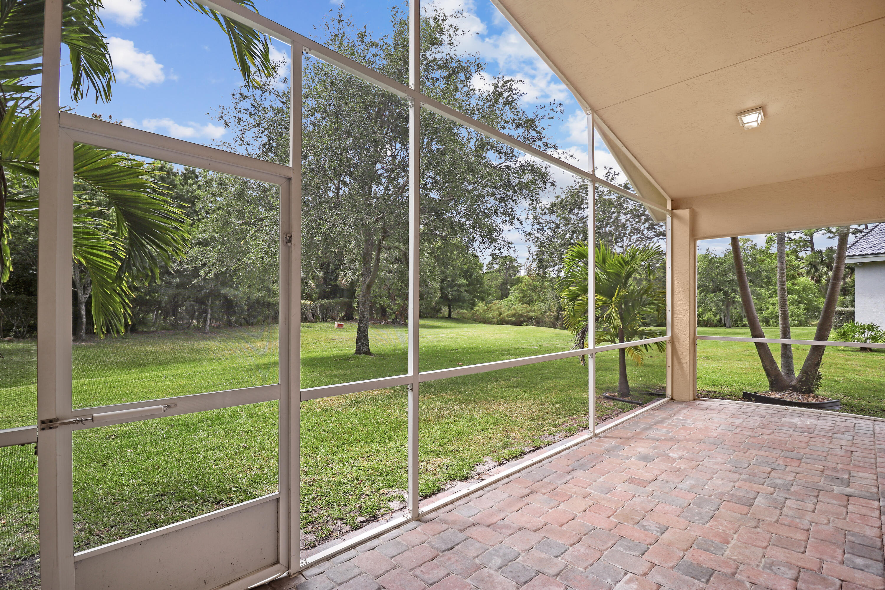 MARTINS CROSSING - Residential Lease